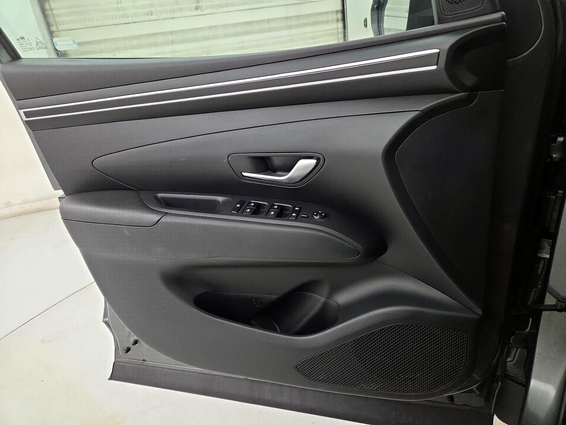 Thumbnail: 2023 Hyundai Tucson - 12