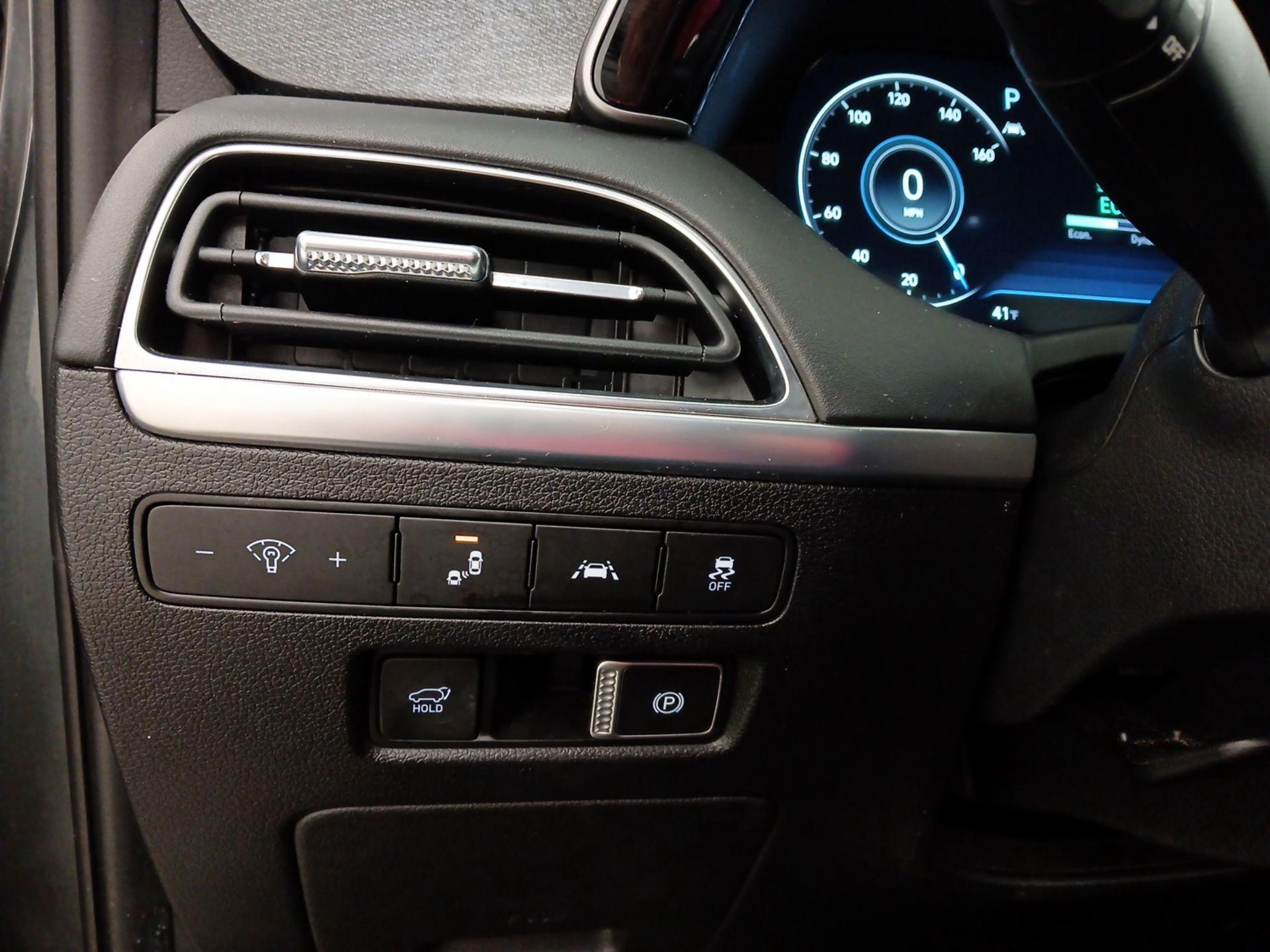 Thumbnail: 2022 Hyundai Palisade - 13