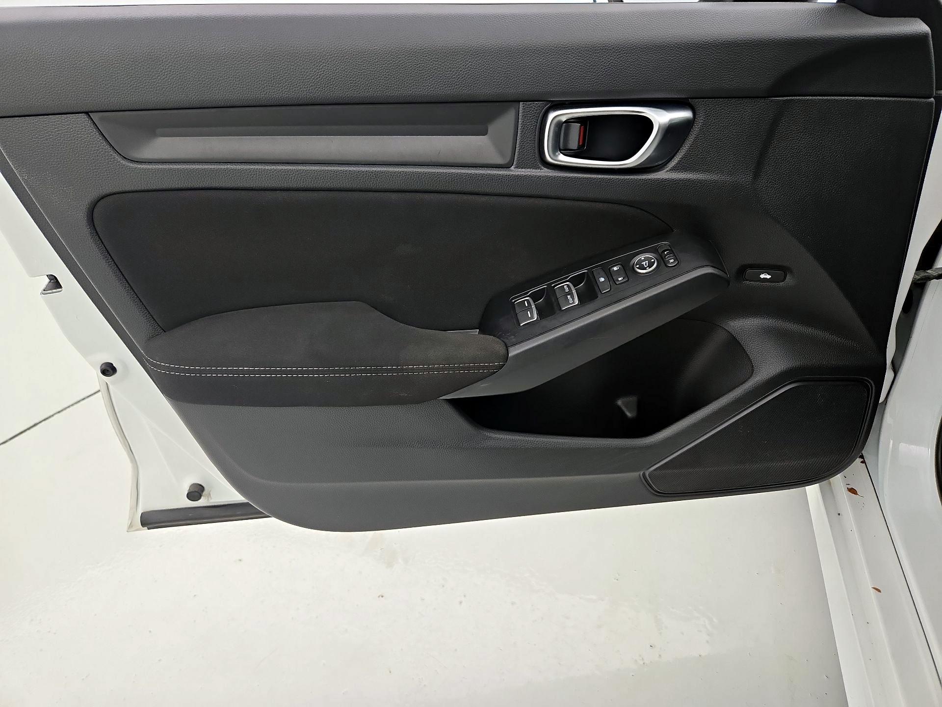 Thumbnail: 2022 Honda Civic - 12