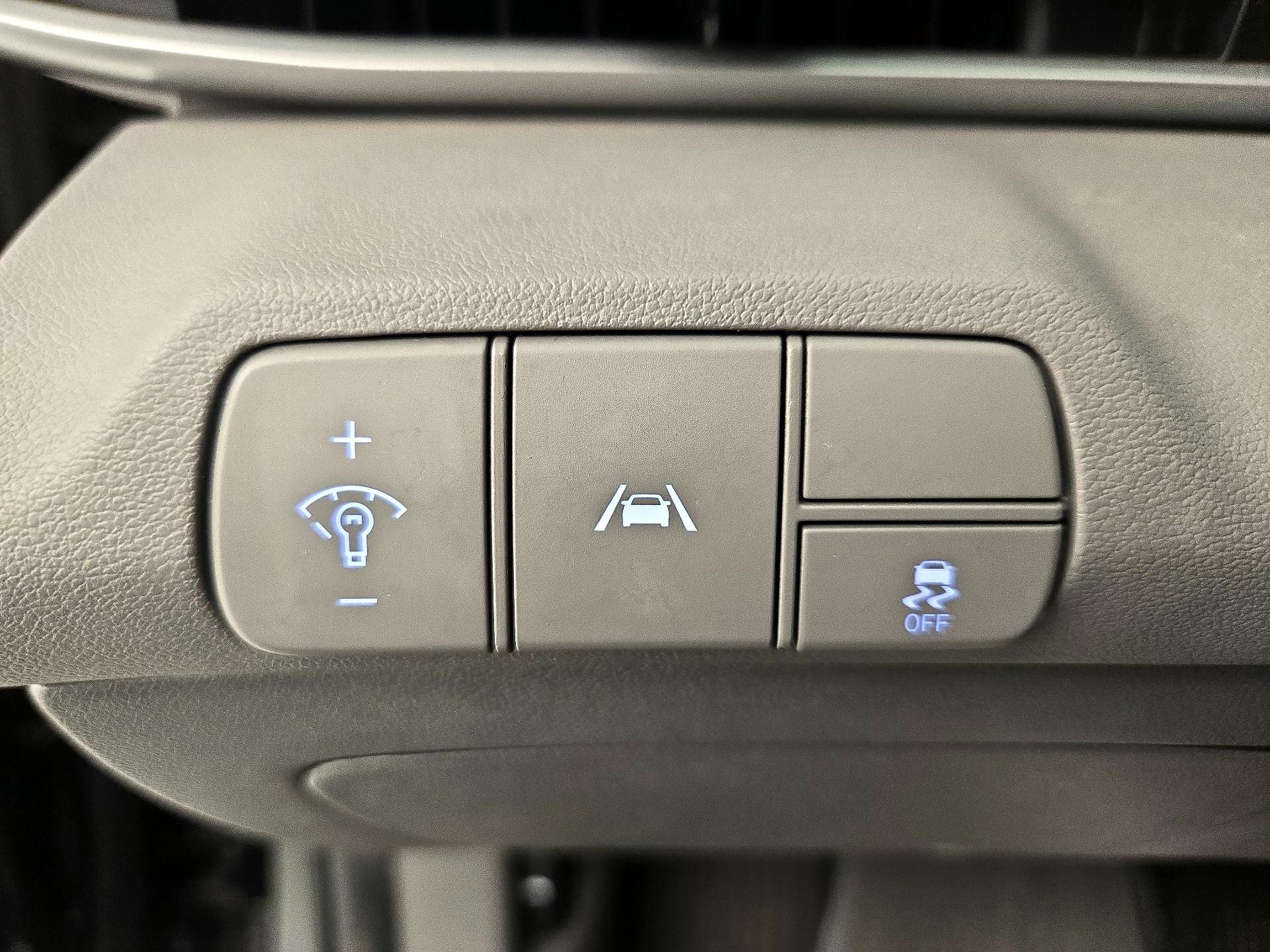 Thumbnail: 2021 Hyundai Elantra - 13