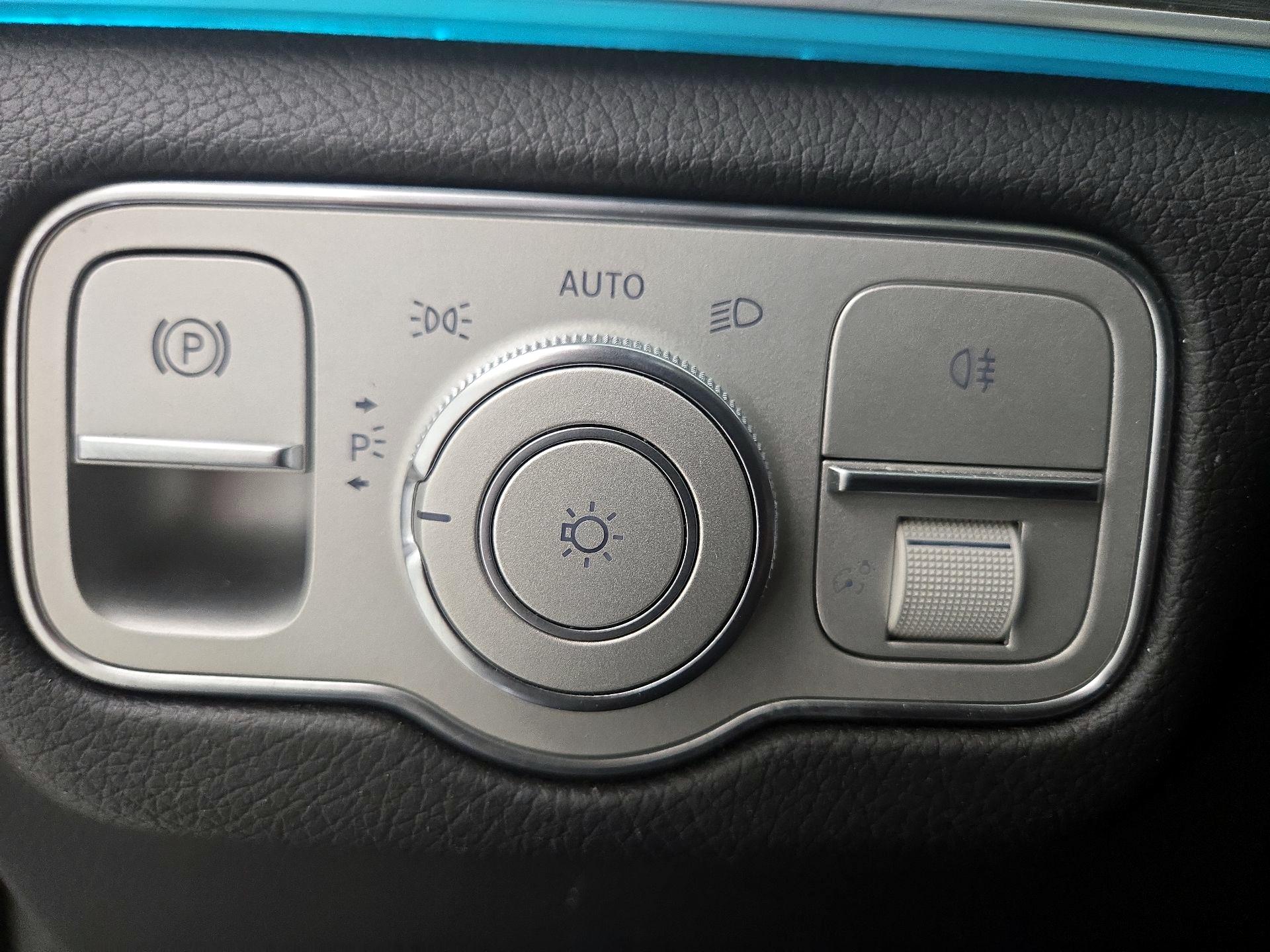 Thumbnail: 2023 Mercedes-Benz GLE - 13