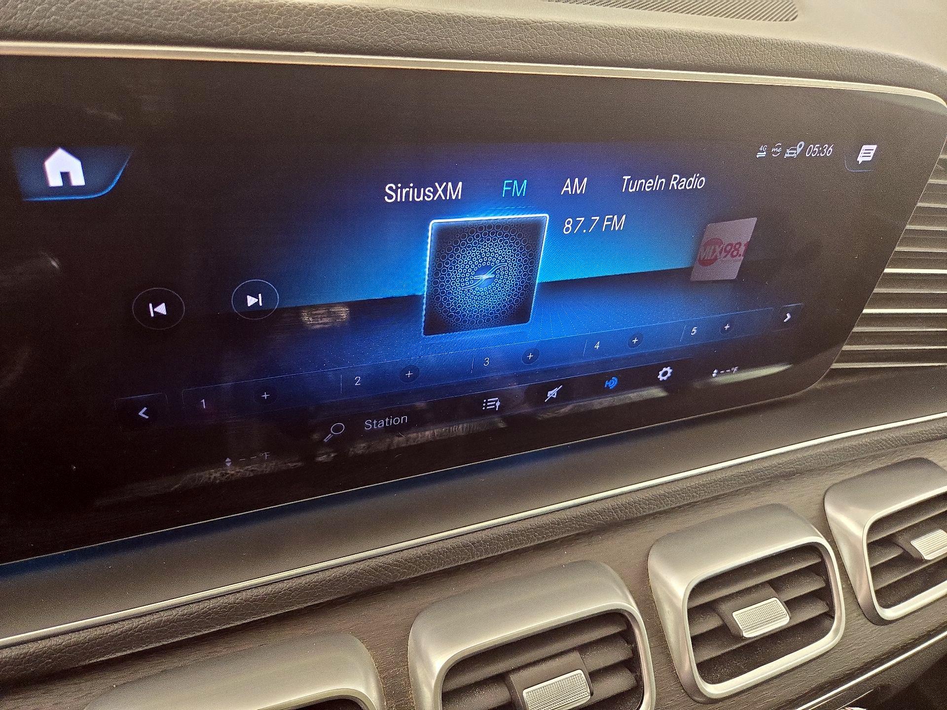 Thumbnail: 2023 Mercedes-Benz GLE - 16