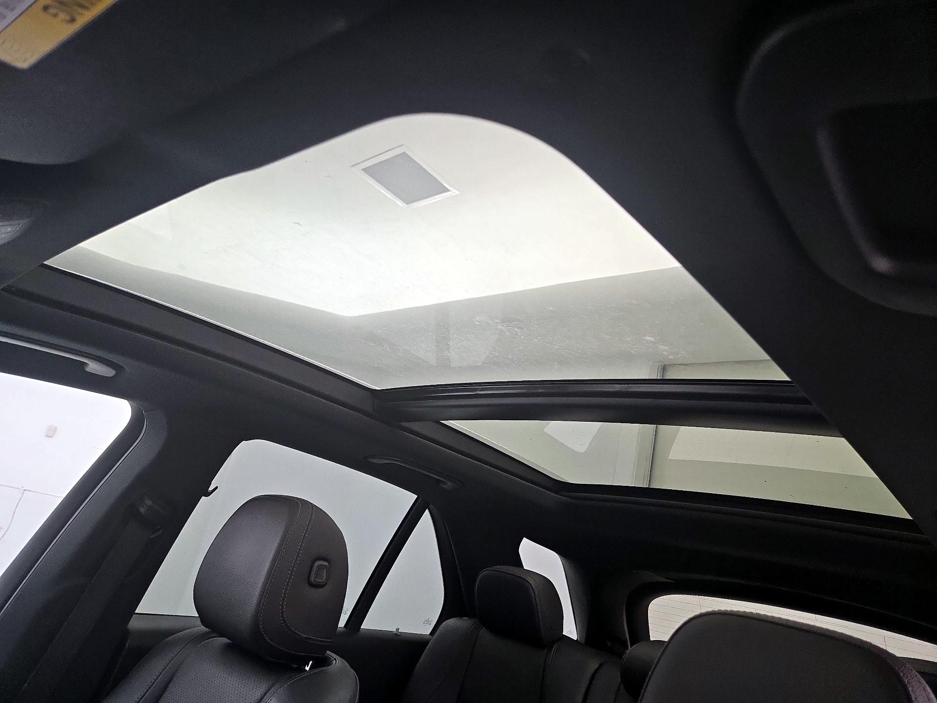 Thumbnail: 2023 Mercedes-Benz GLE - 20