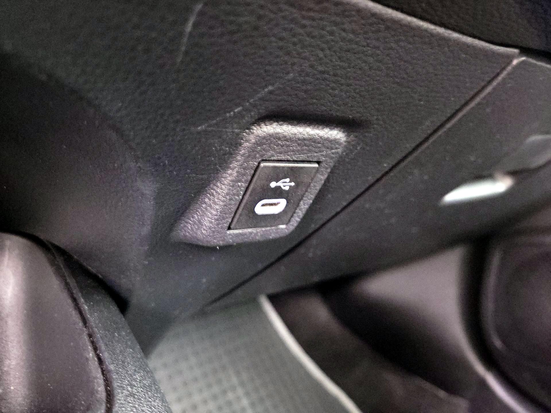 Thumbnail: 2024 Toyota Corolla - 18