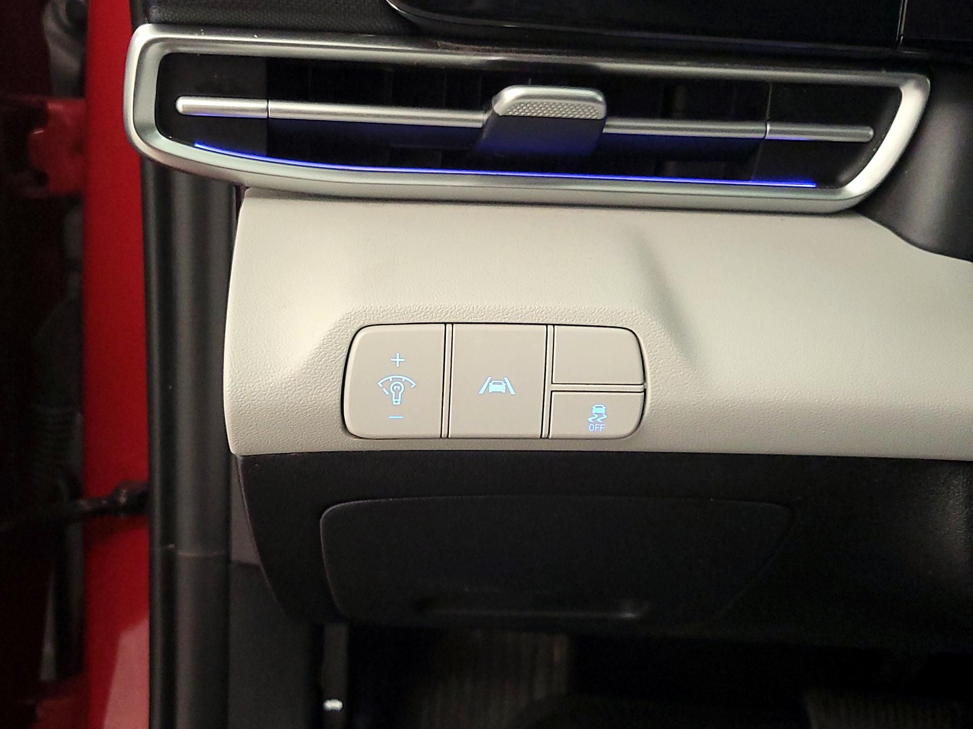 Thumbnail: 2023 Hyundai Elantra - 13