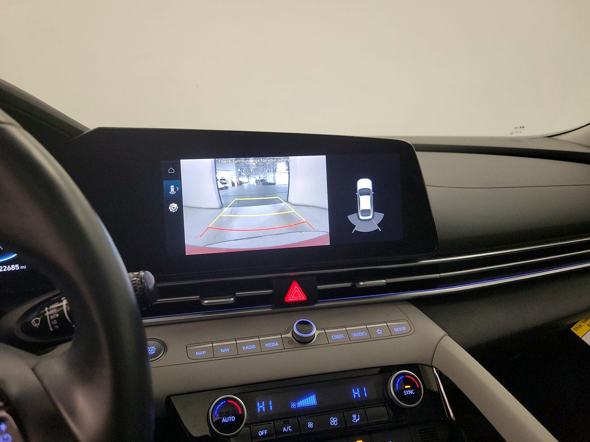 Thumbnail: 2023 Hyundai Elantra - 15