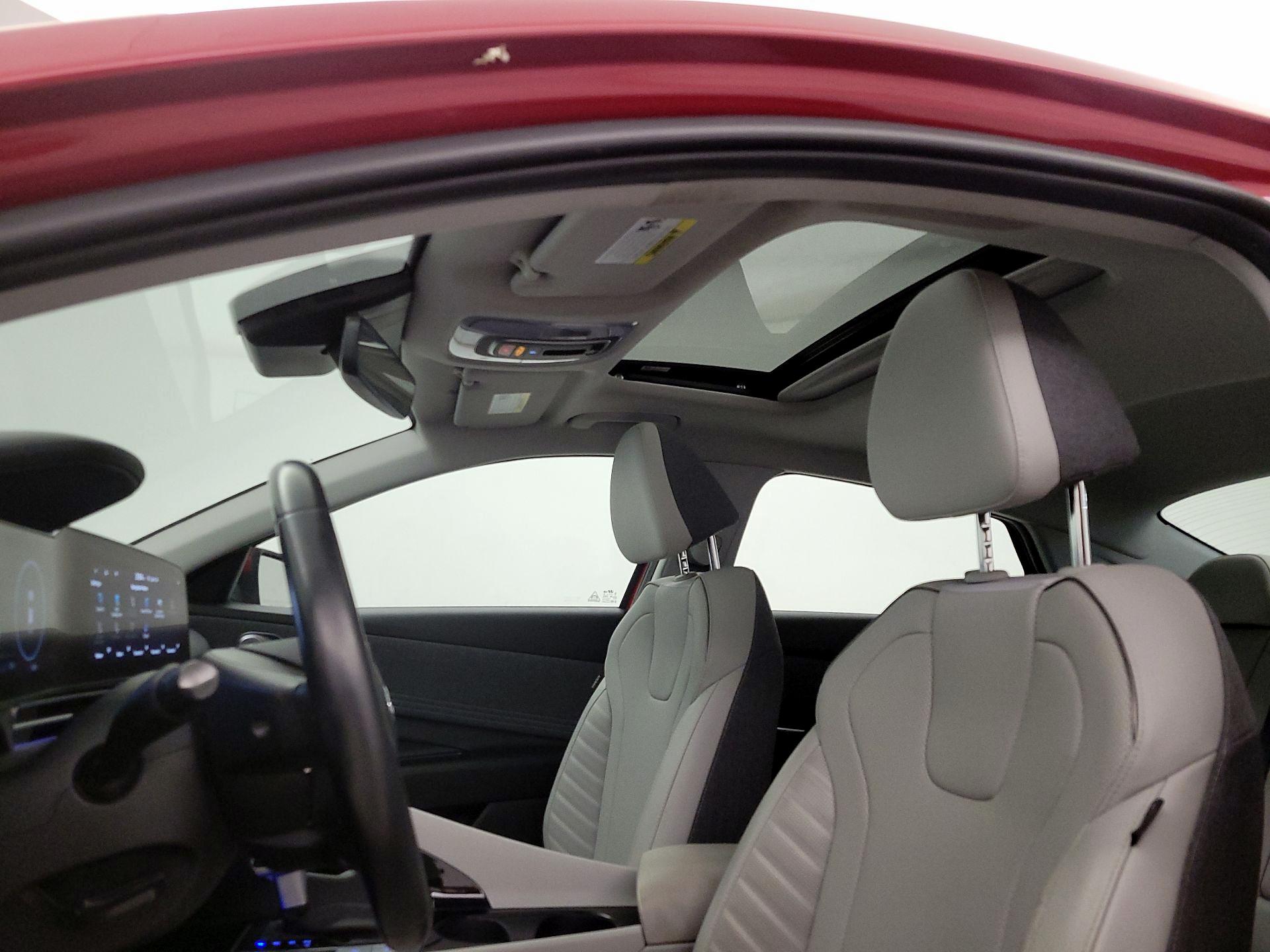 Thumbnail: 2023 Hyundai Elantra - 20