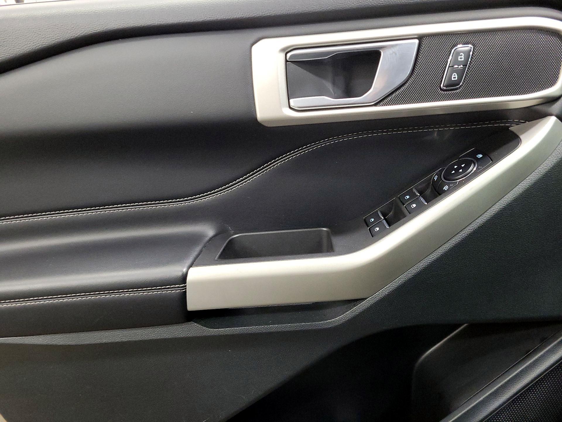 Thumbnail: 2023 Ford Explorer - 12