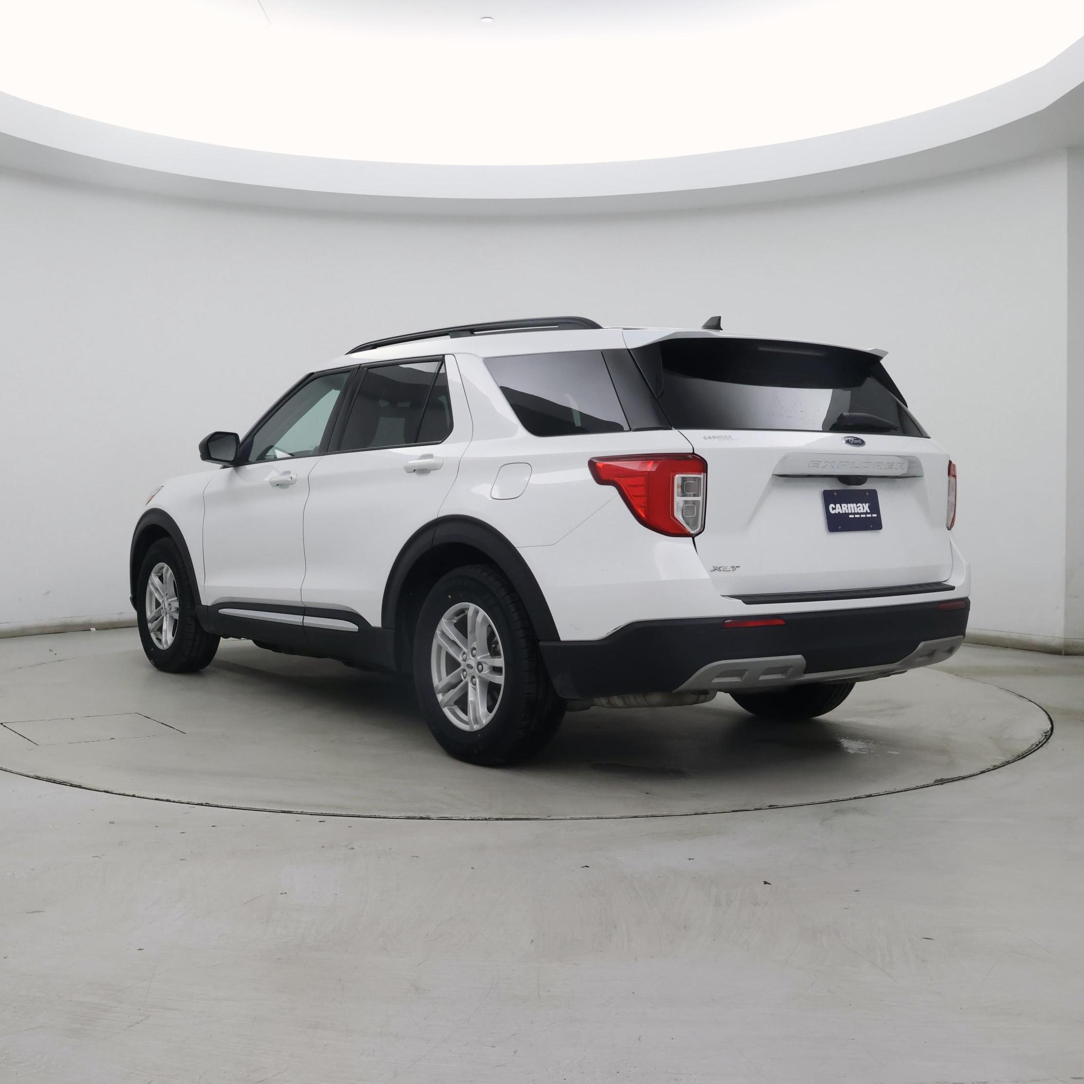 Thumbnail: 2023 Ford Explorer - 2