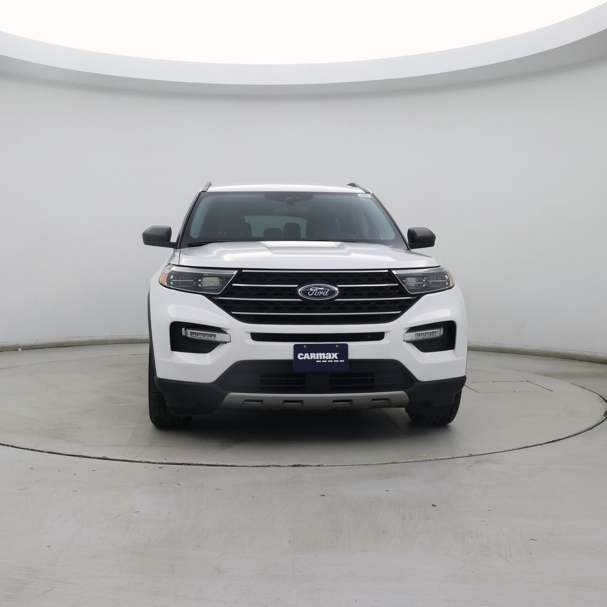 Thumbnail: 2023 Ford Explorer - 5