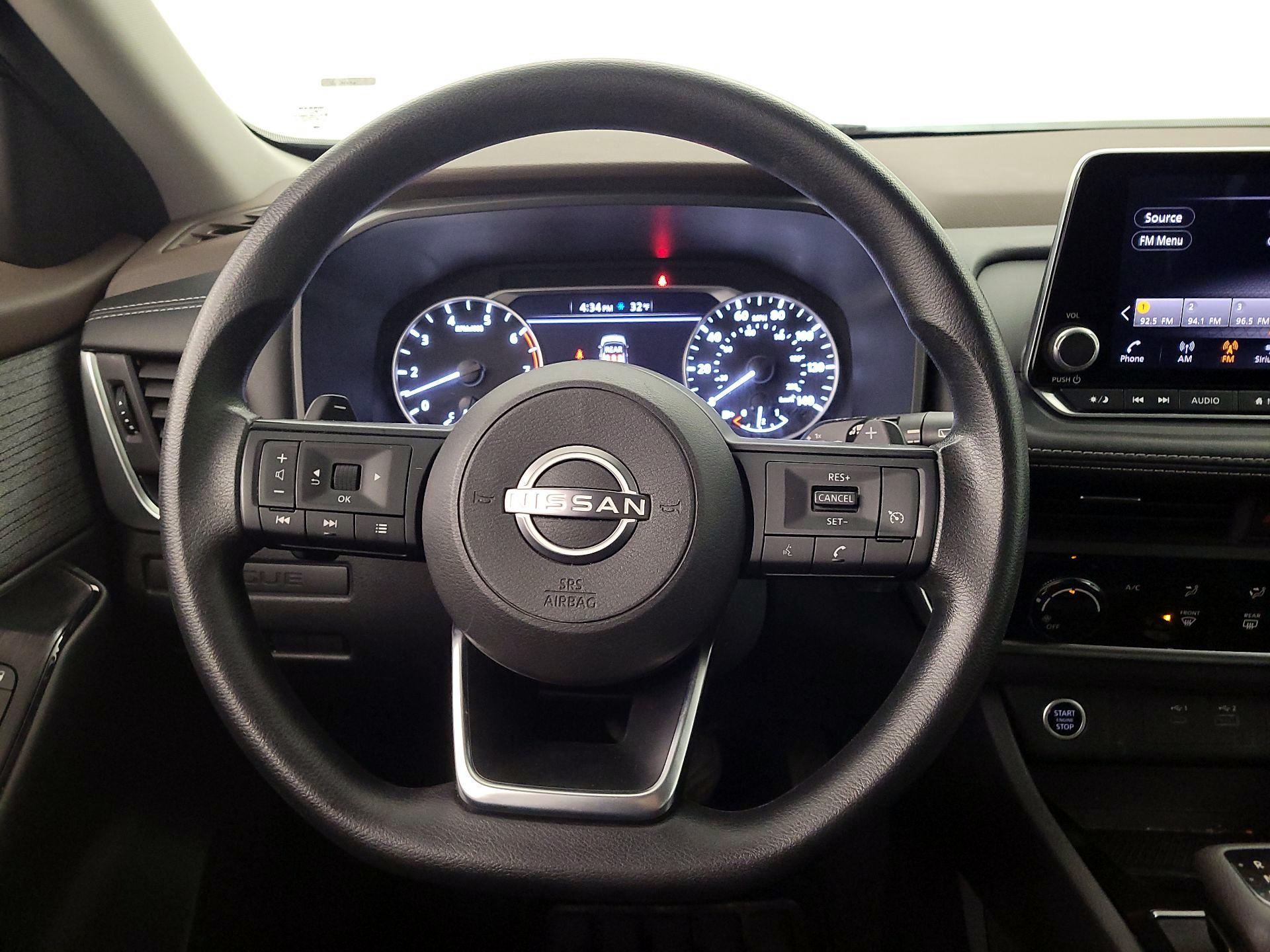 Thumbnail: 2023 Nissan Rogue - 10