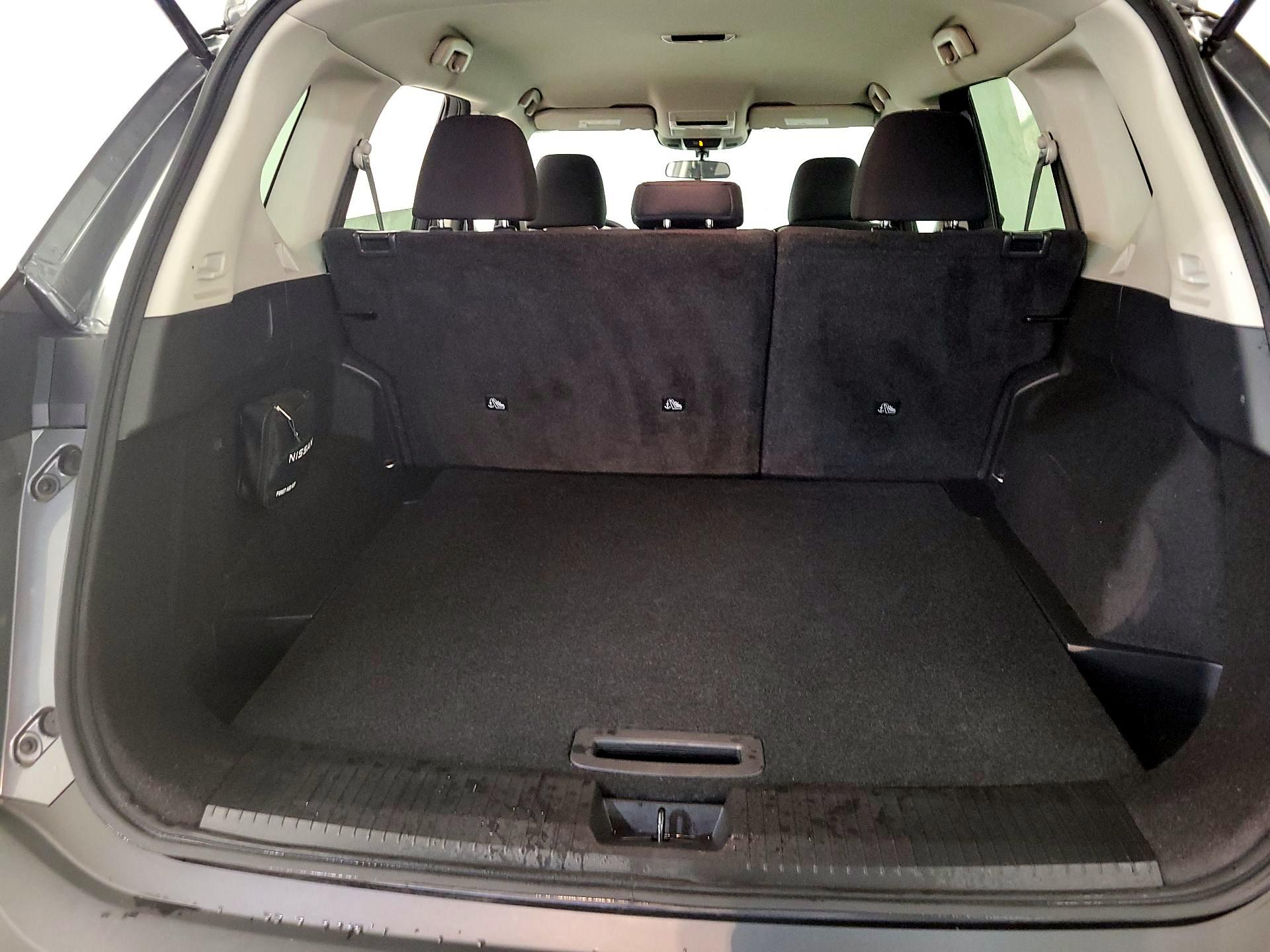 Thumbnail: 2023 Nissan Rogue - 20