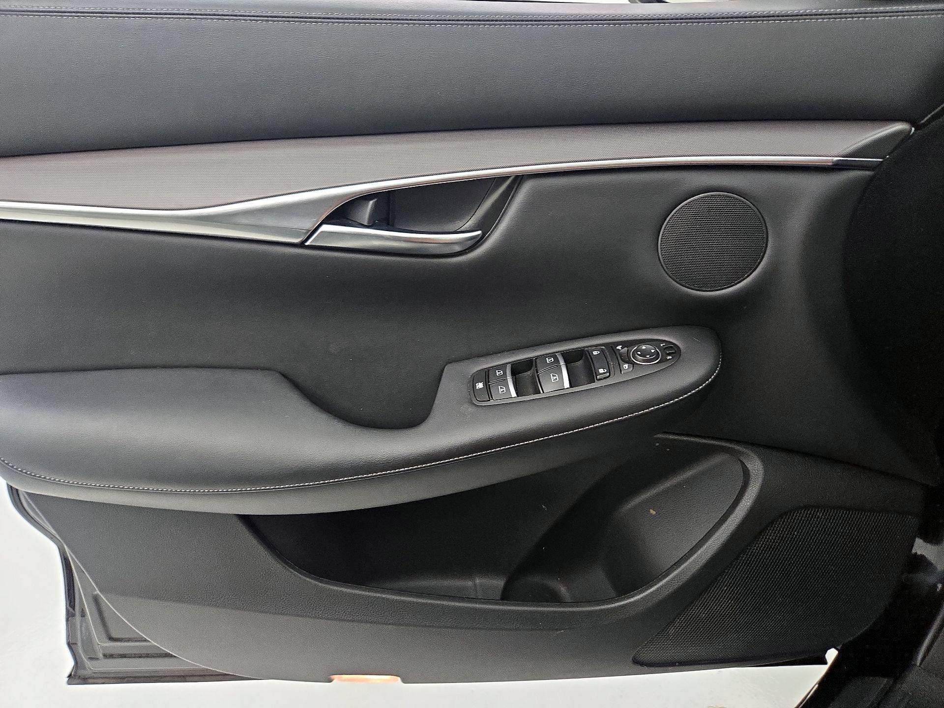 Thumbnail: 2022 INFINITI QX50 - 12