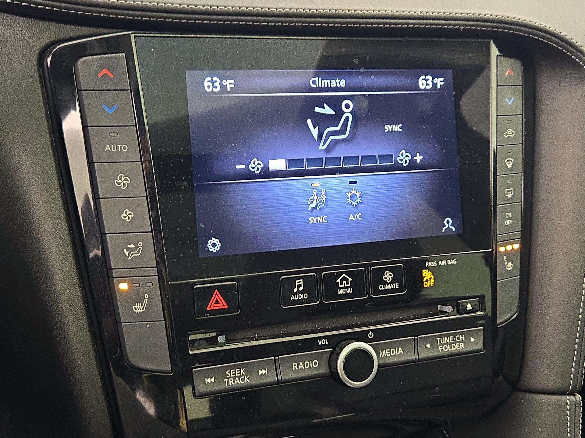 Thumbnail: 2022 INFINITI QX50 - 16