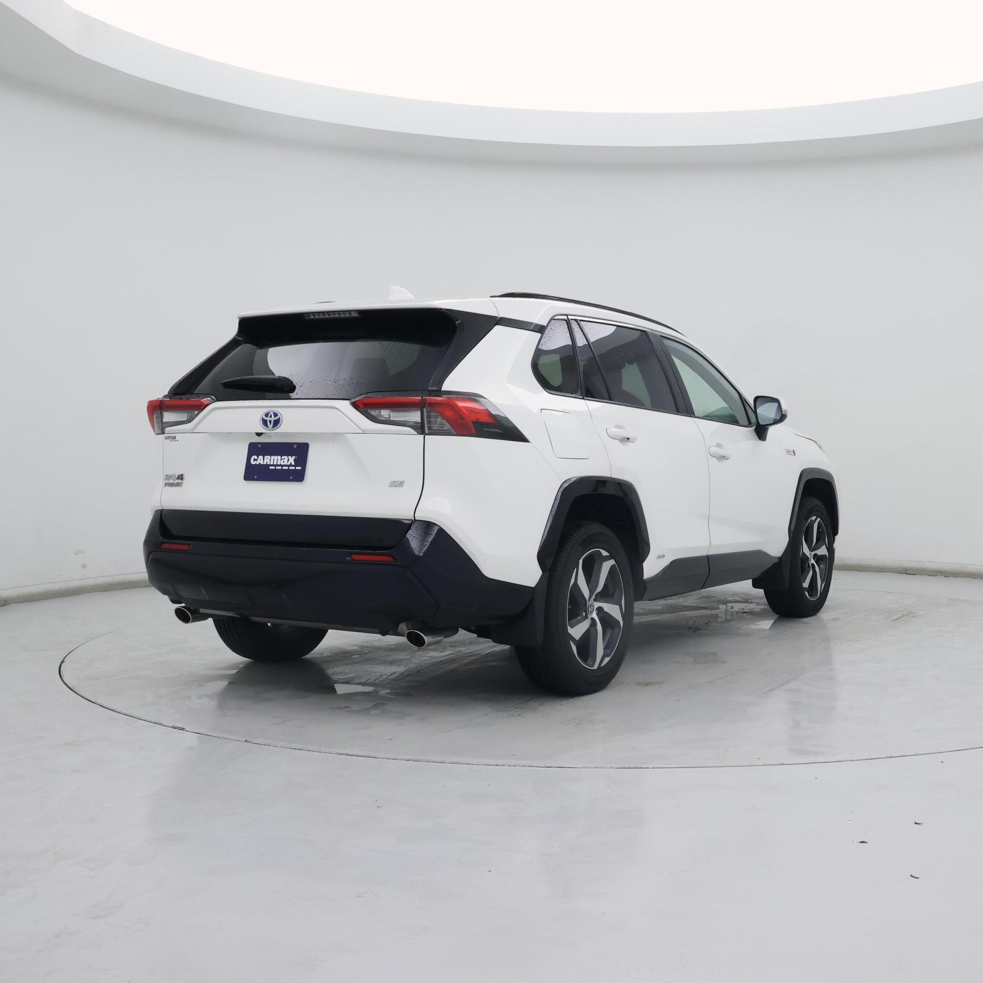 Thumbnail: 2022 Toyota RAV4 - 8