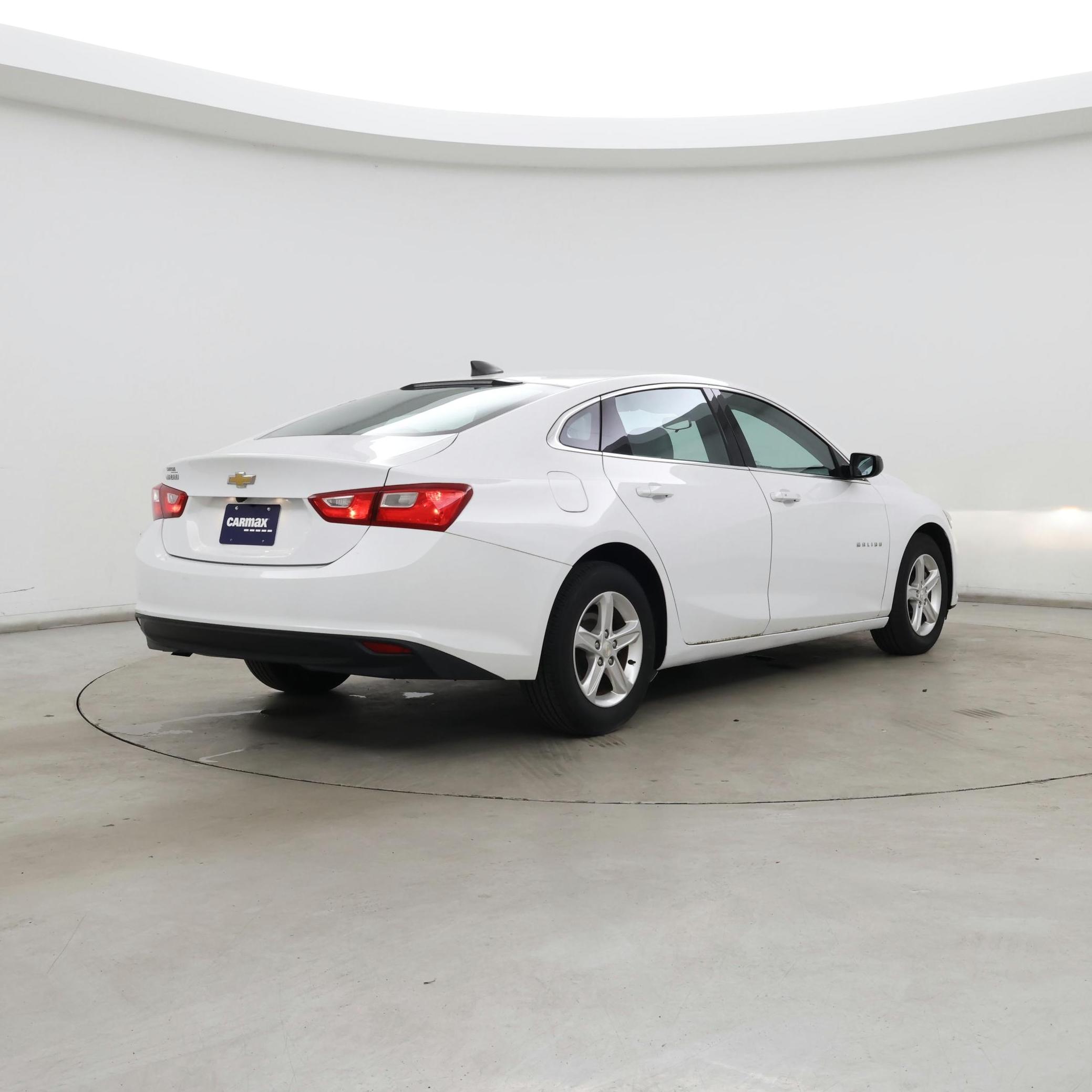 Thumbnail: 2020 Chevrolet Malibu - 8