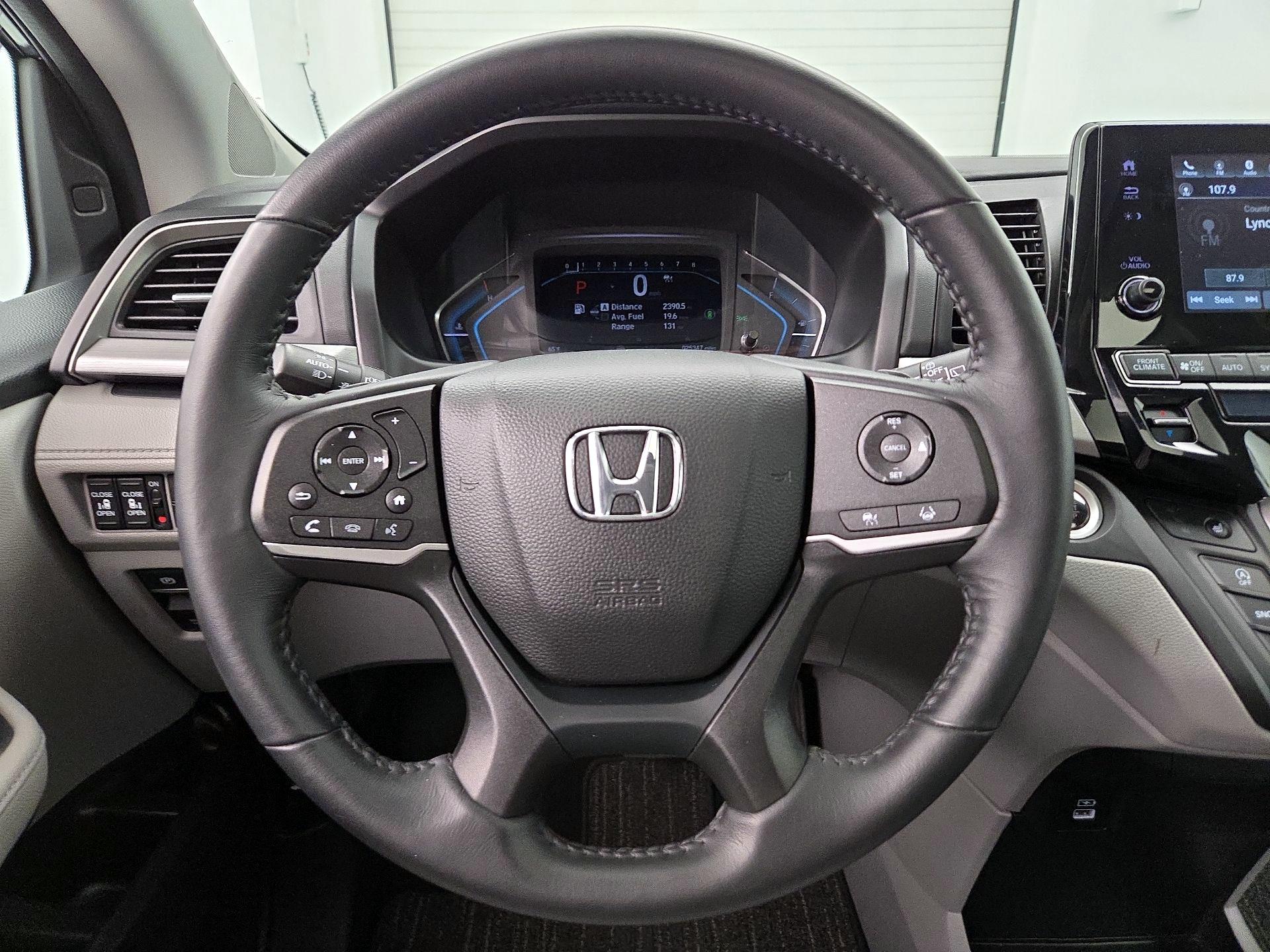 Thumbnail: 2023 Honda Odyssey - 10