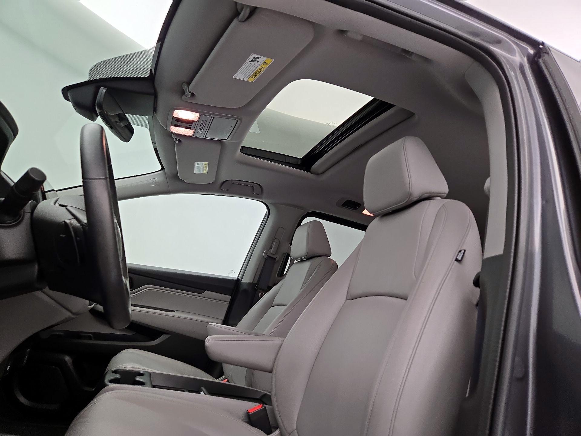 Thumbnail: 2023 Honda Odyssey - 19