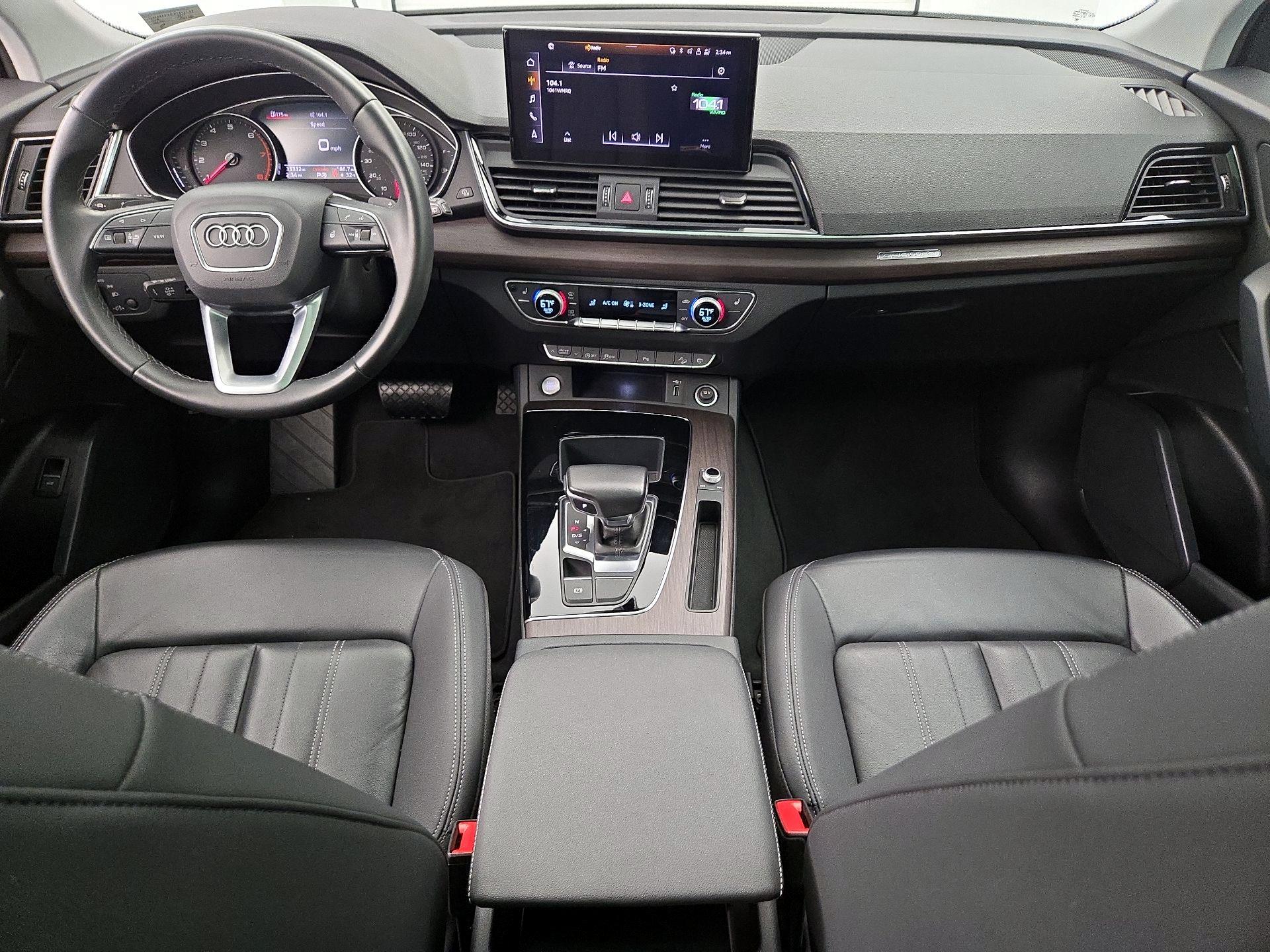 Thumbnail: 2023 Audi Q5 - 9