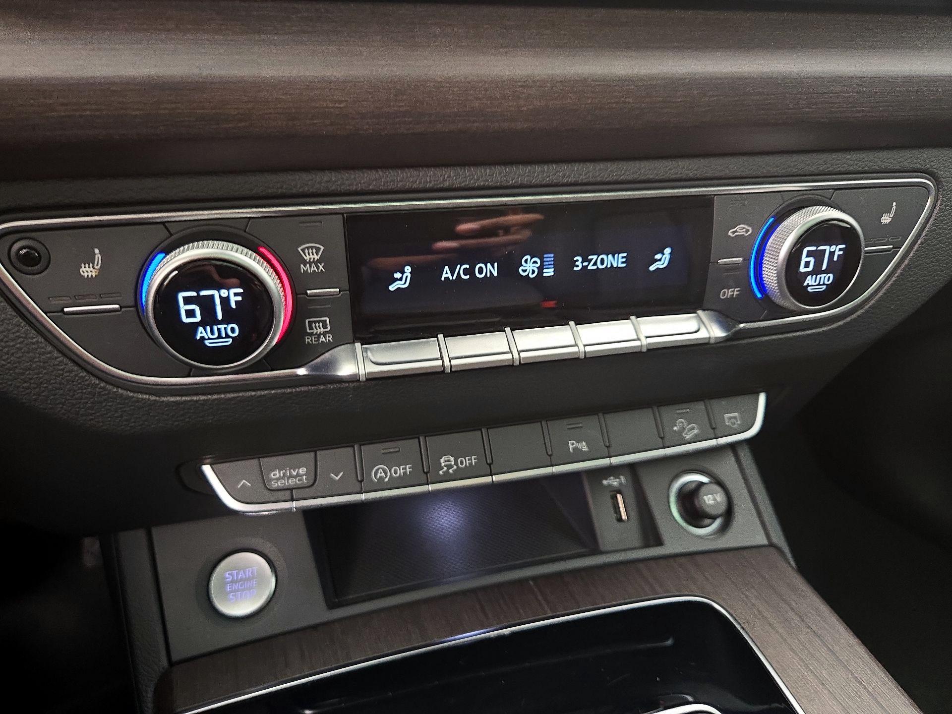 Thumbnail: 2023 Audi Q5 - 16