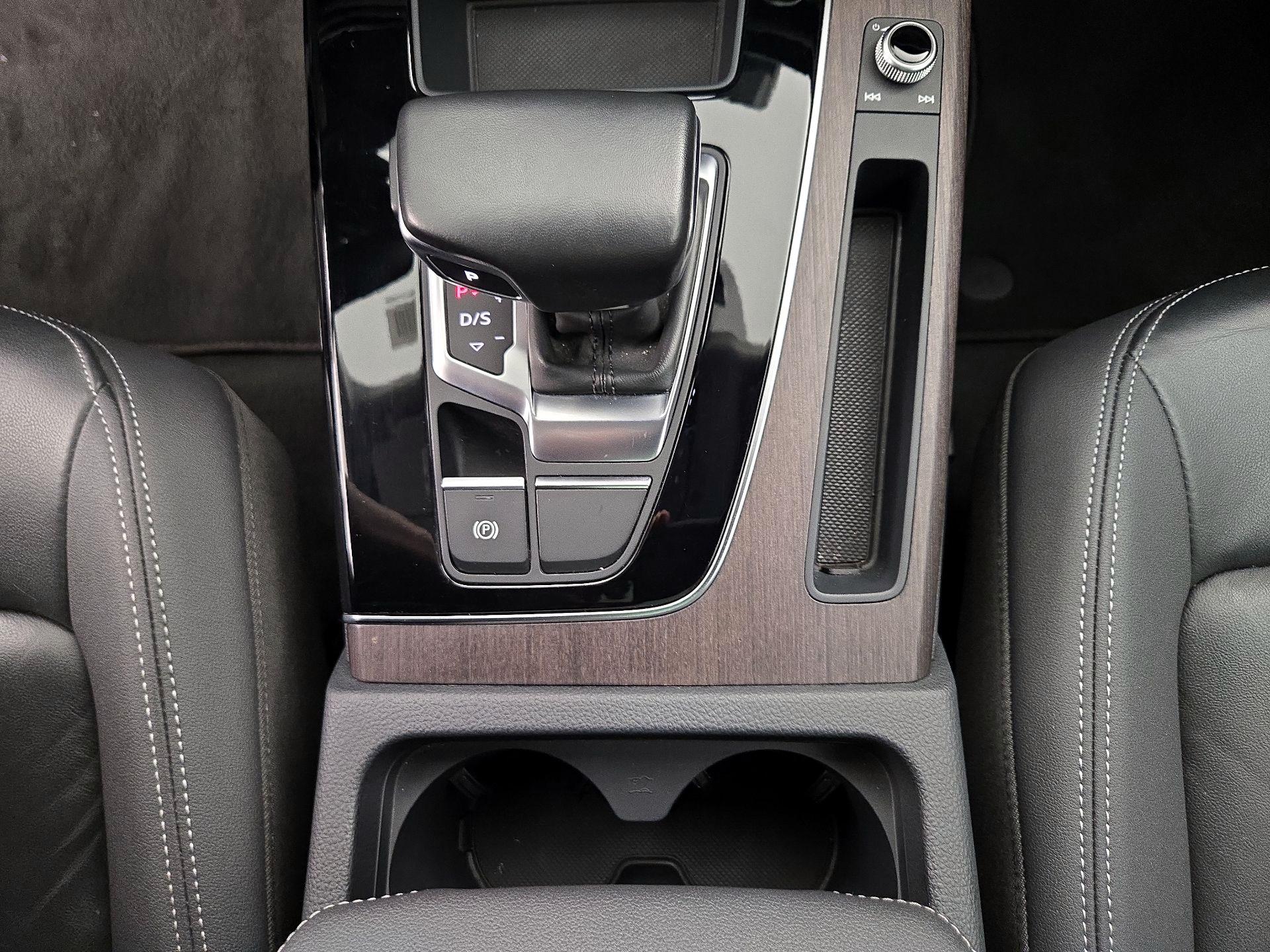 Thumbnail: 2023 Audi Q5 - 17