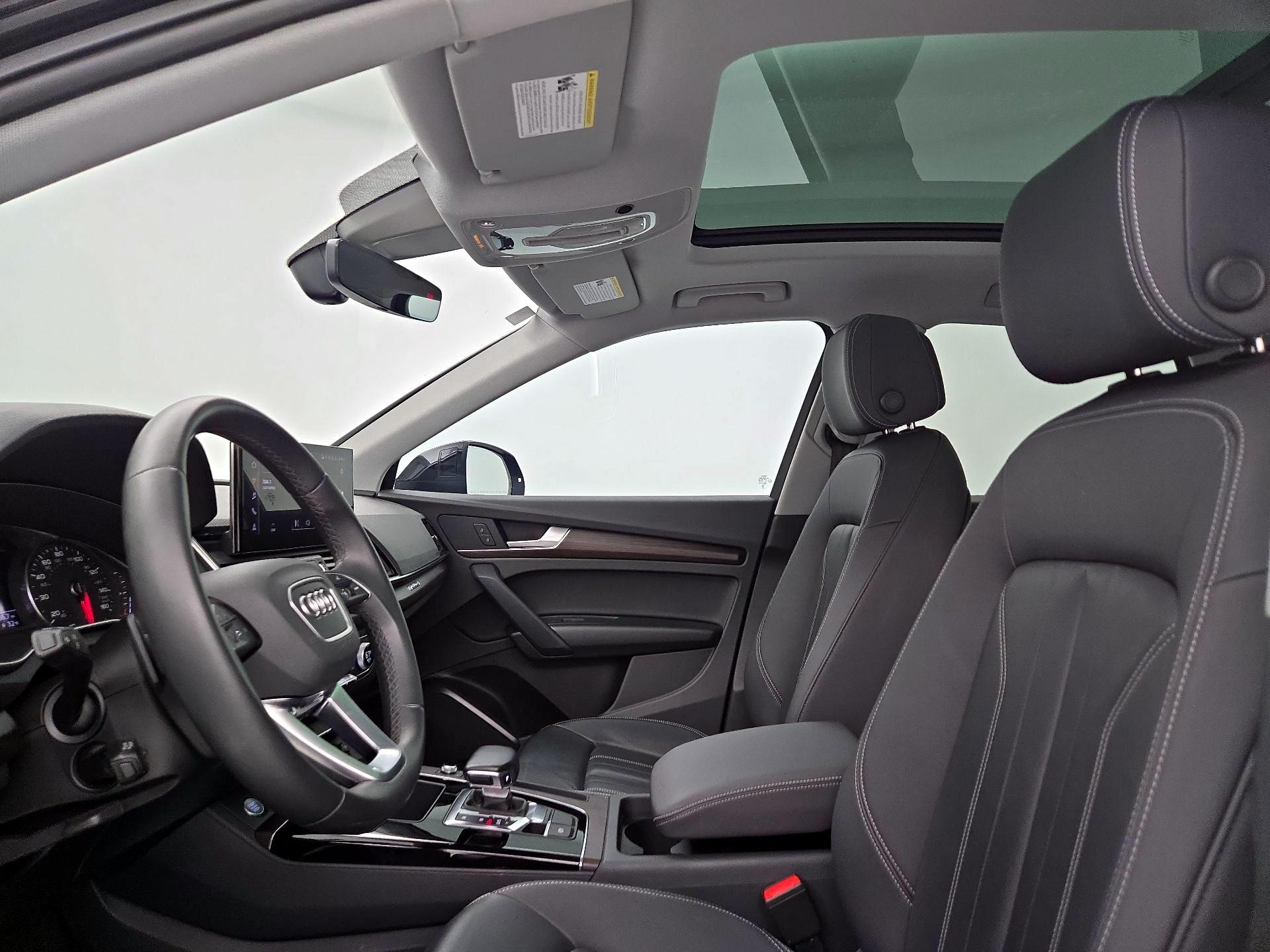 Thumbnail: 2023 Audi Q5 - 19