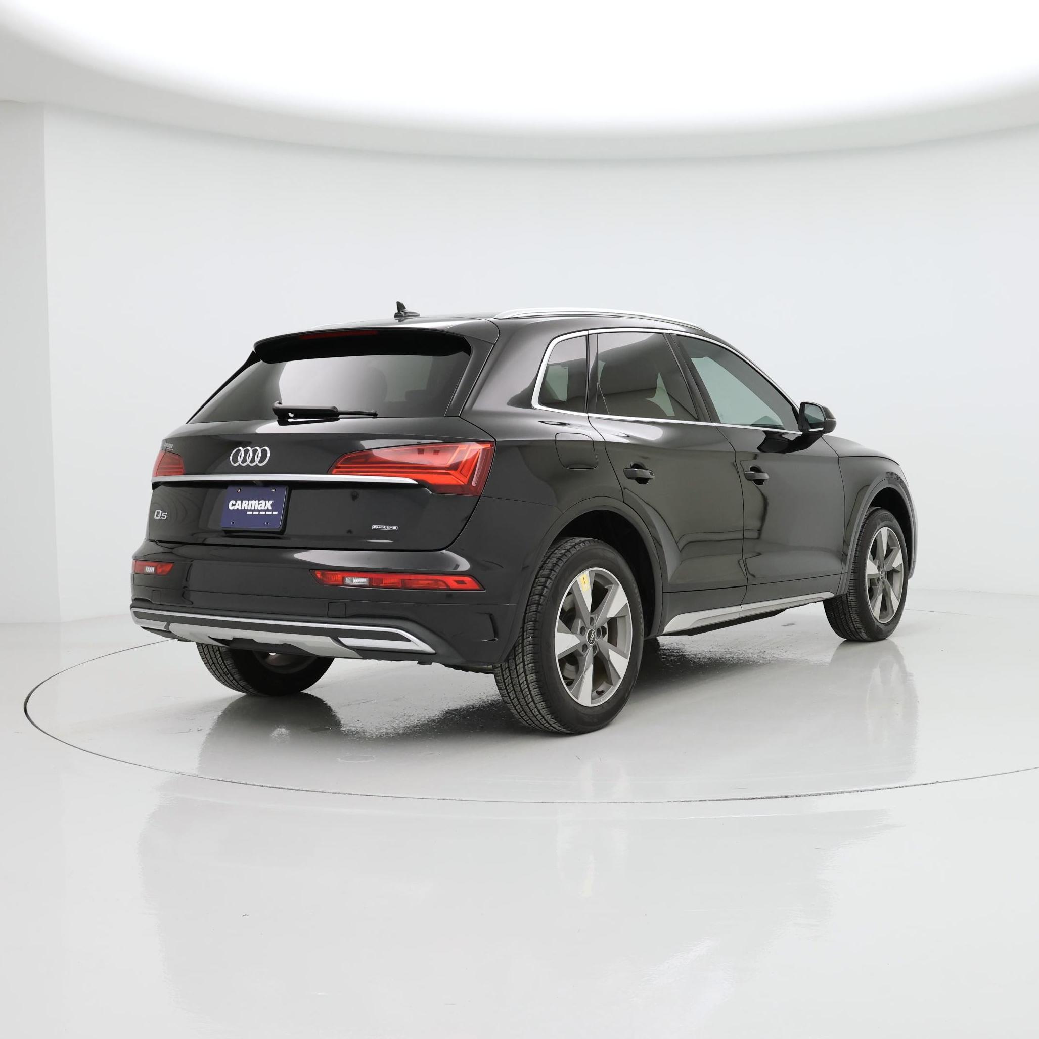 Thumbnail: 2023 Audi Q5 - 8