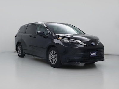 2024 Toyota Sienna Hybrid LE