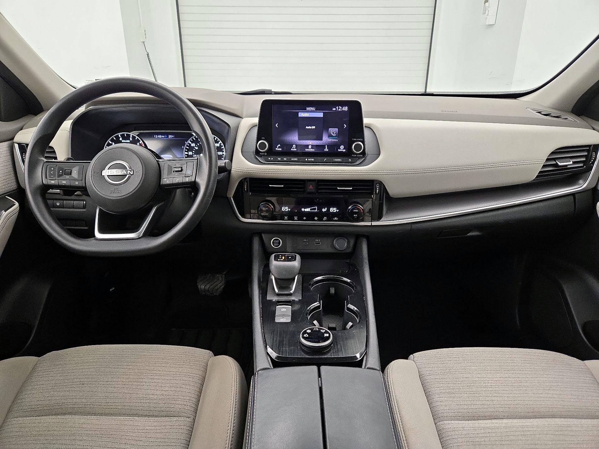 Thumbnail: 2023 Nissan Rogue - 9