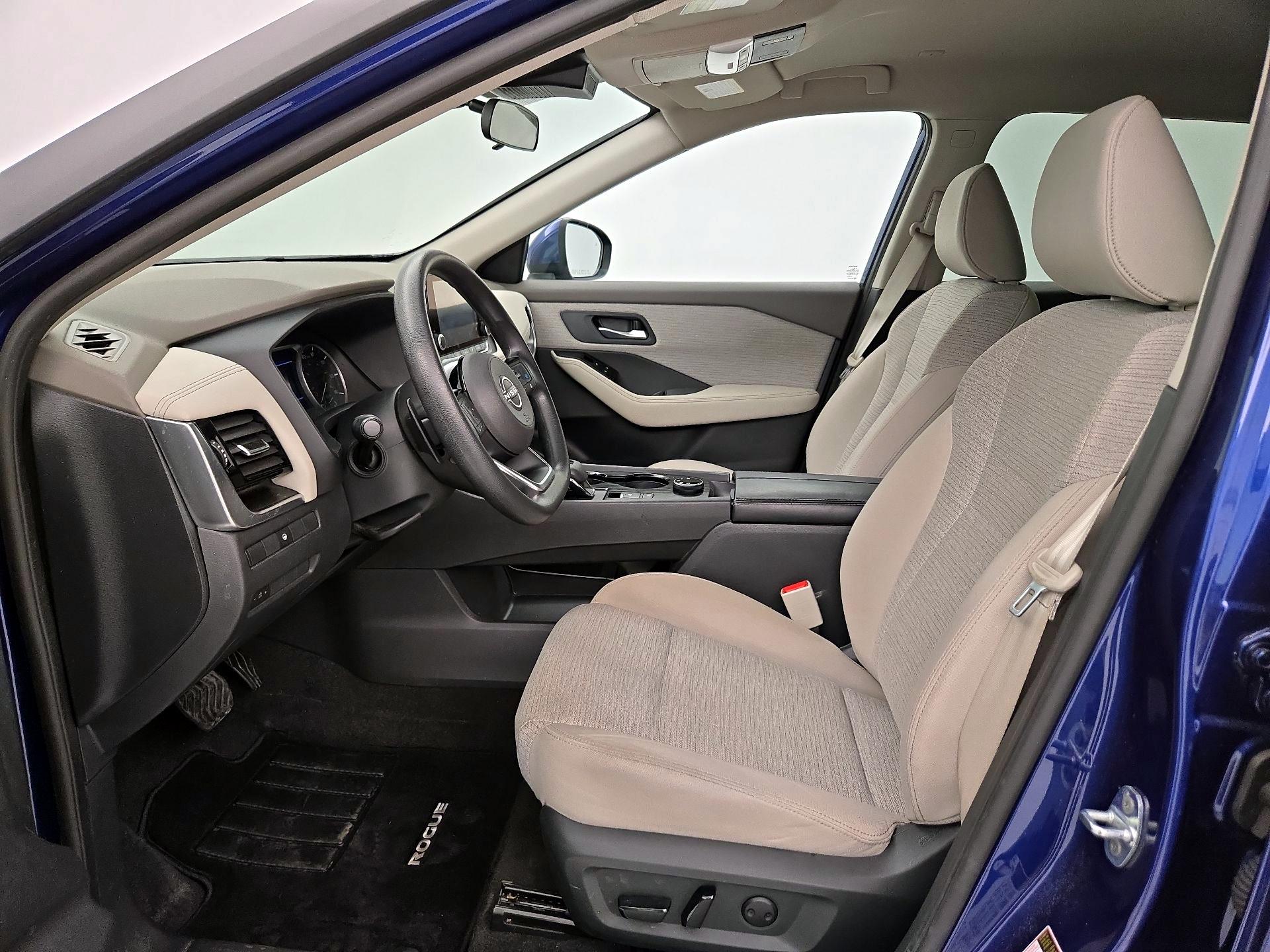 Thumbnail: 2023 Nissan Rogue - 11