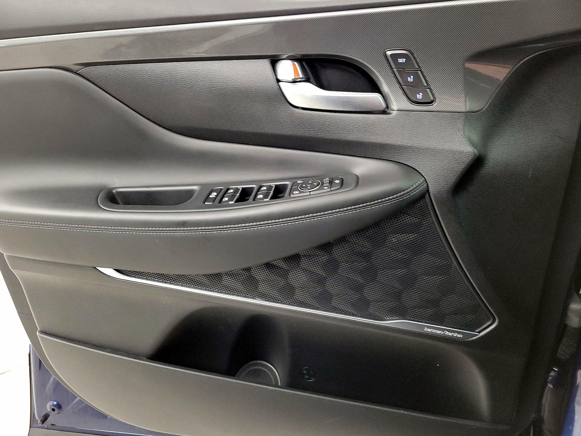 Thumbnail: 2023 Hyundai Santa Fe - 12