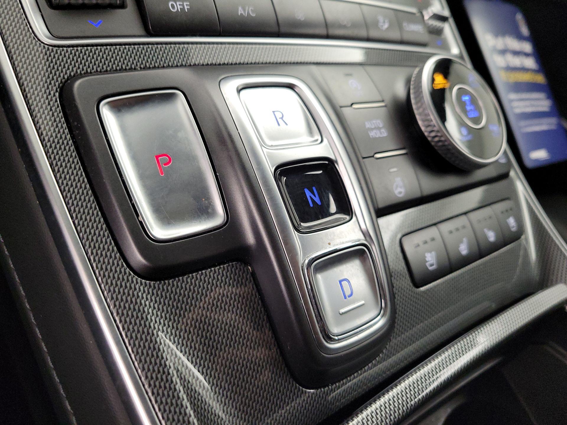 Thumbnail: 2023 Hyundai Santa Fe - 18