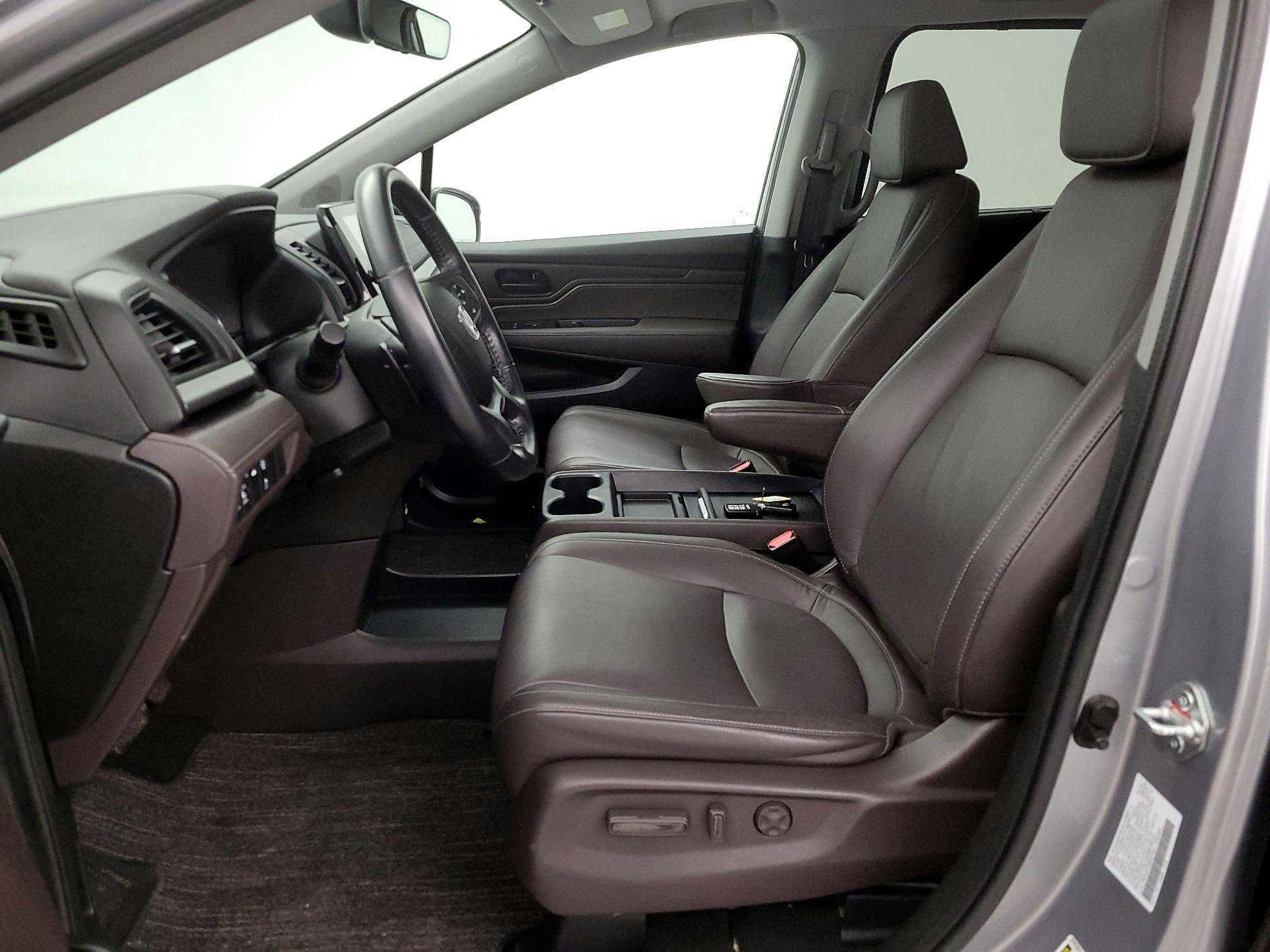 Thumbnail: 2022 Honda Odyssey - 11