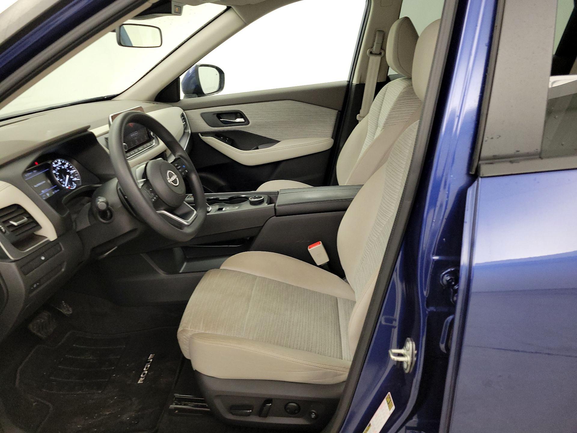 Thumbnail: 2023 Nissan Rogue - 11