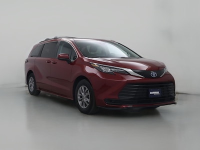 2024 Toyota Sienna Hybrid LE