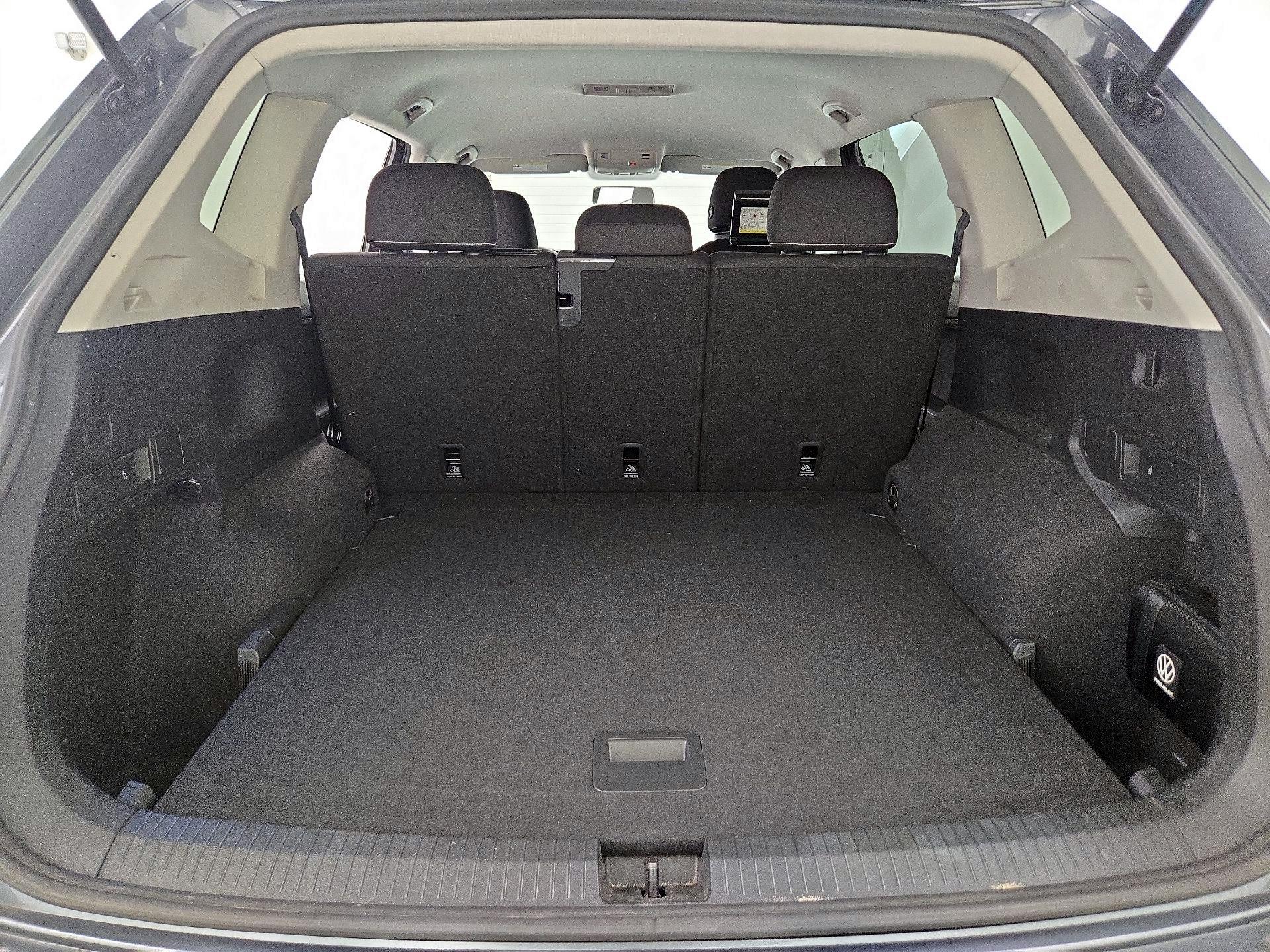 Thumbnail: 2022 Volkswagen Tiguan - 20