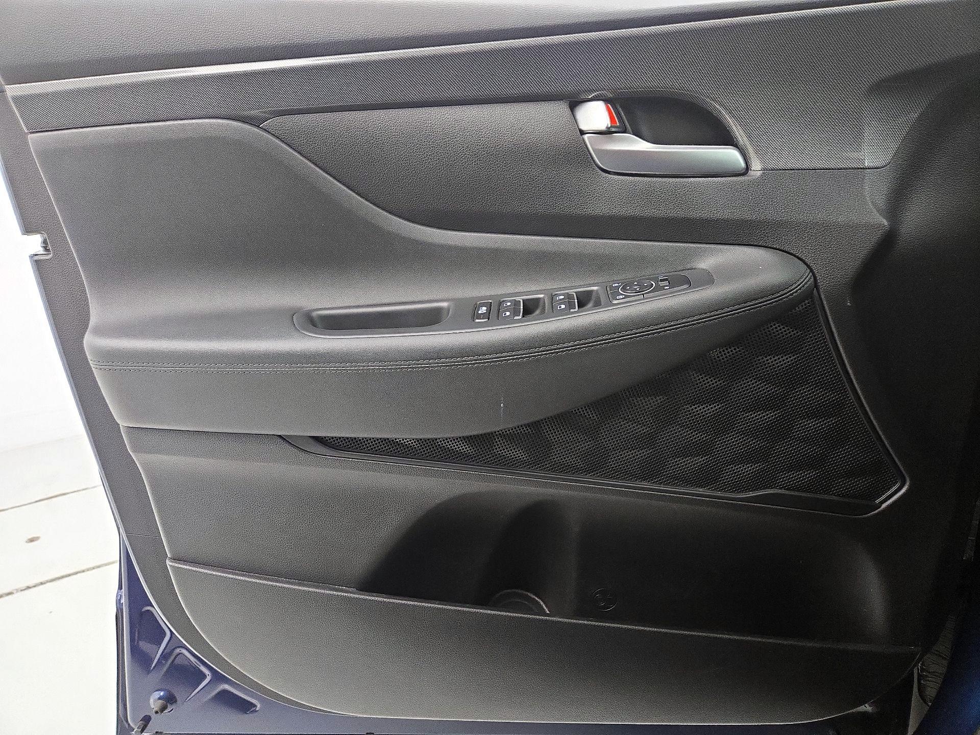 Thumbnail: 2023 Hyundai Santa Fe - 12