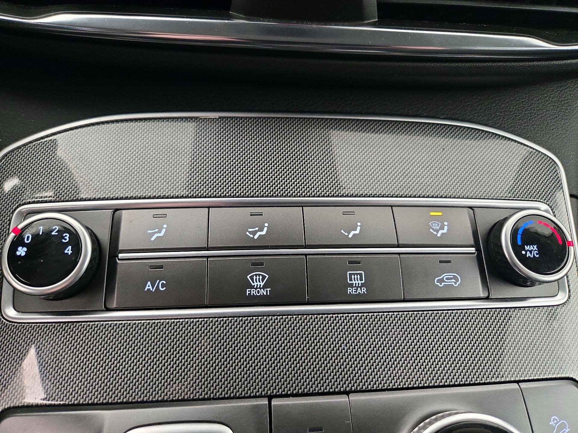 Thumbnail: 2023 Hyundai Santa Fe - 16