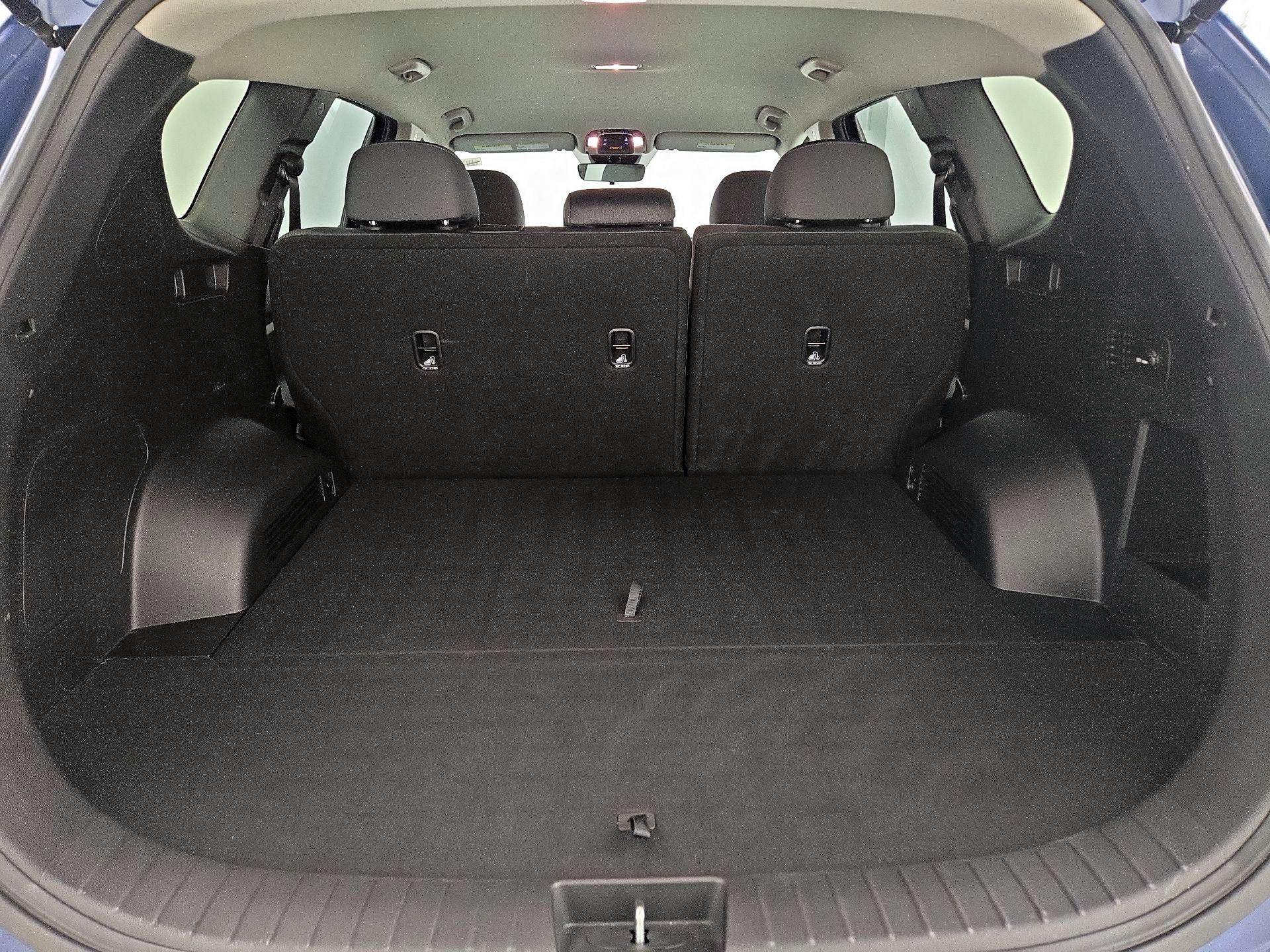 Thumbnail: 2023 Hyundai Santa Fe - 20