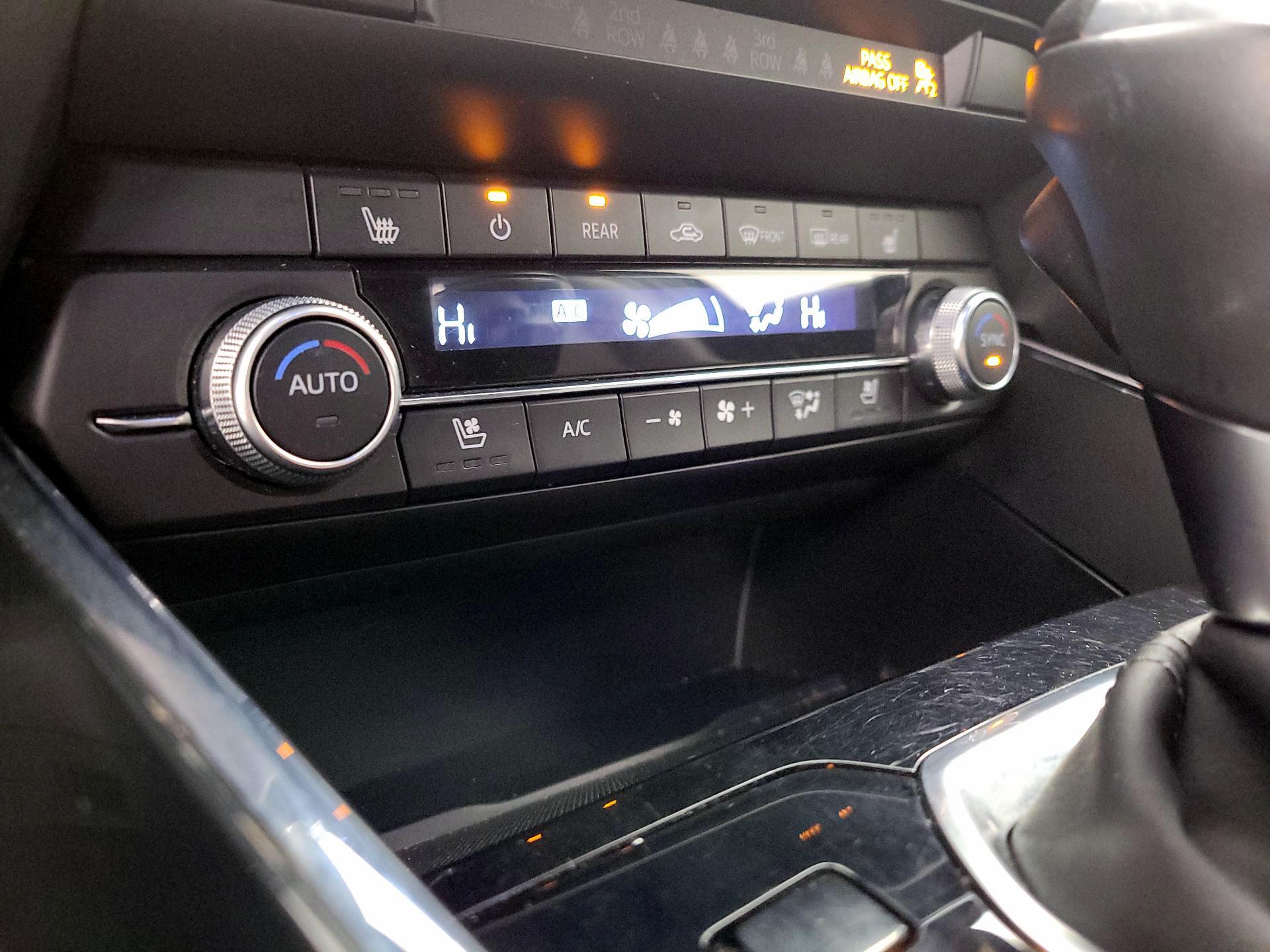 Thumbnail: 2023 Mazda CX-9 - 17