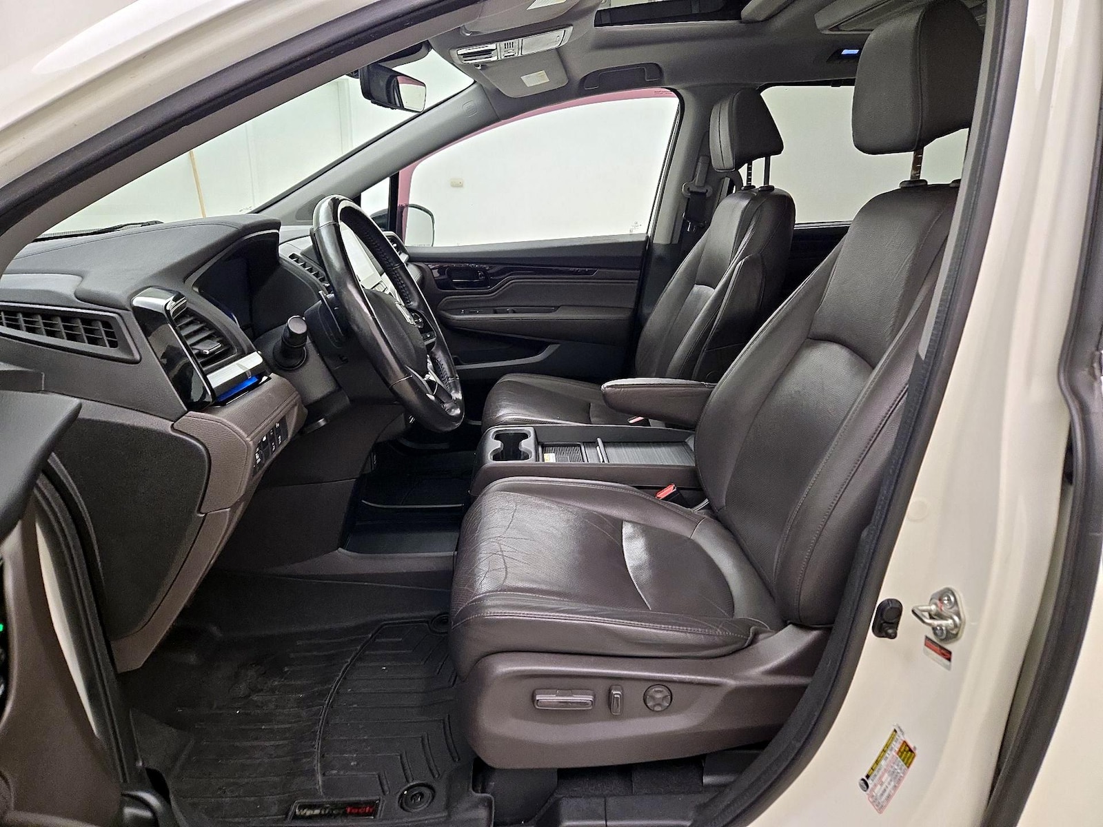 2018 Honda Odyssey Elite - Photo 12