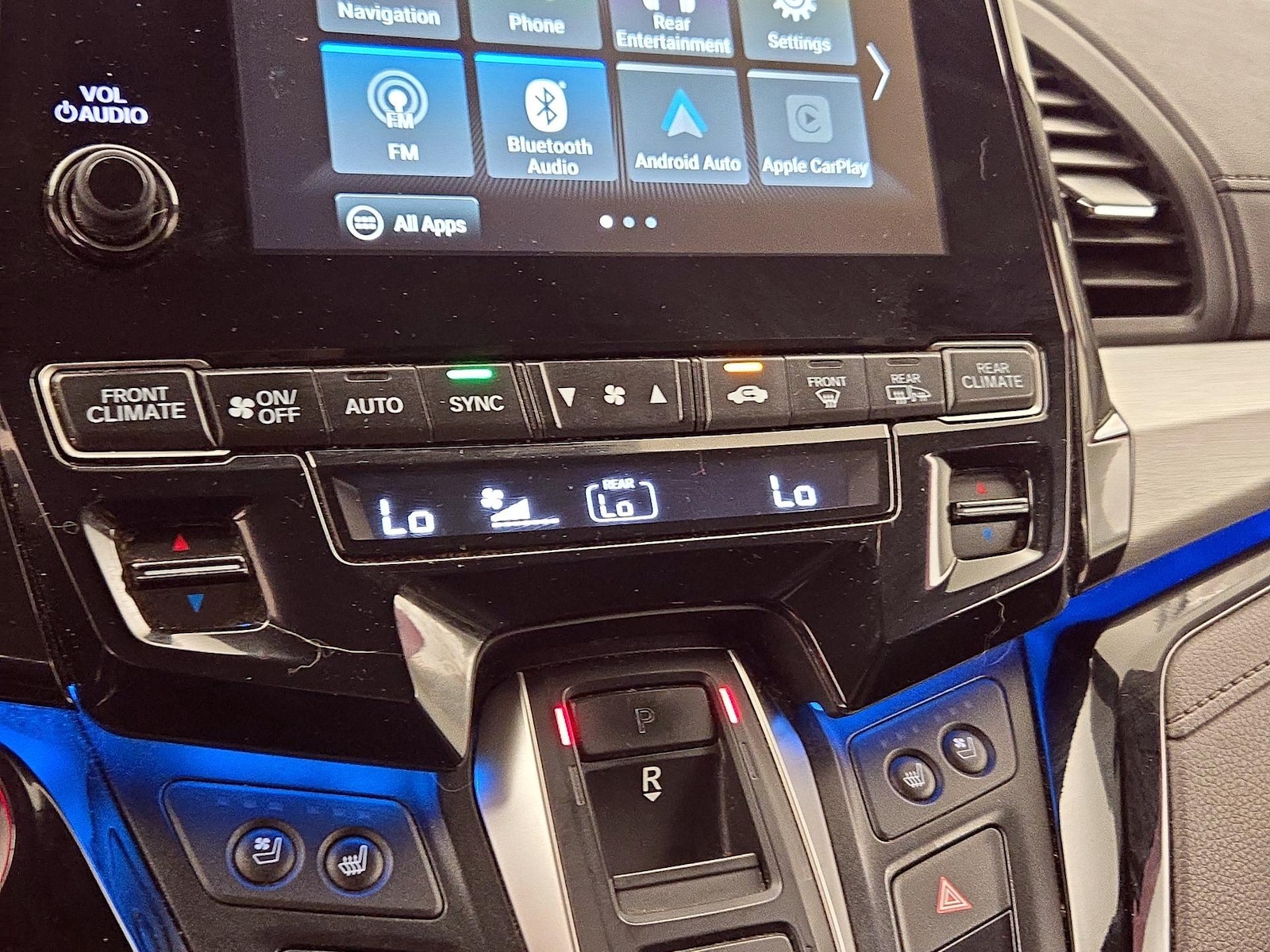 2018 Honda Odyssey Elite - Photo 18