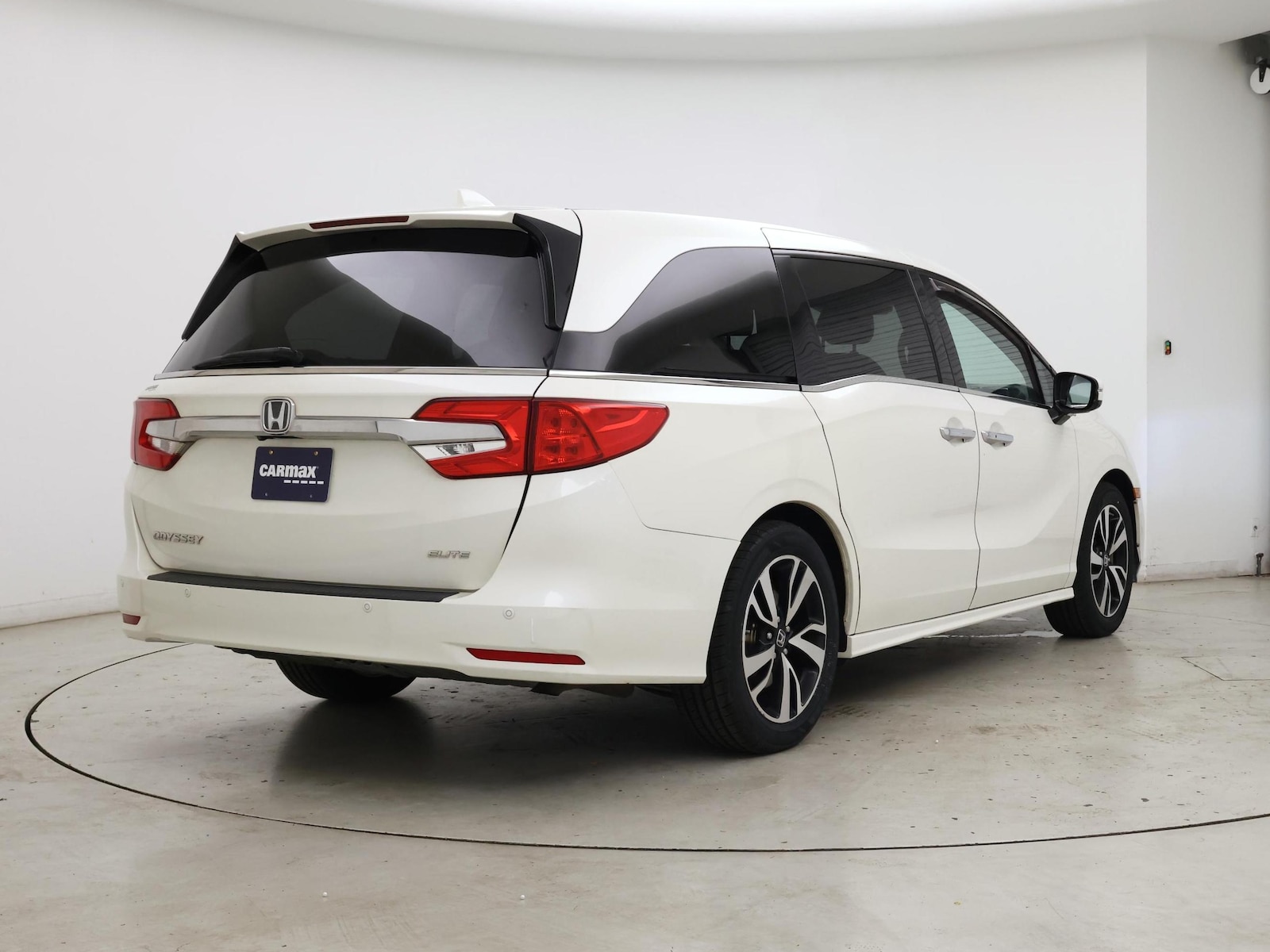 2018 Honda Odyssey Elite - Photo 9