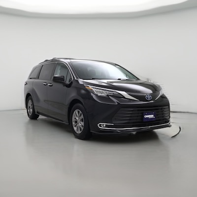 2022 Toyota Sienna Hybrid XLE