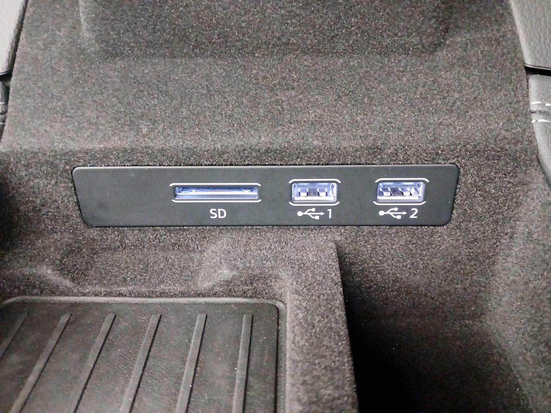 Thumbnail: 2019 Audi A6 - 19