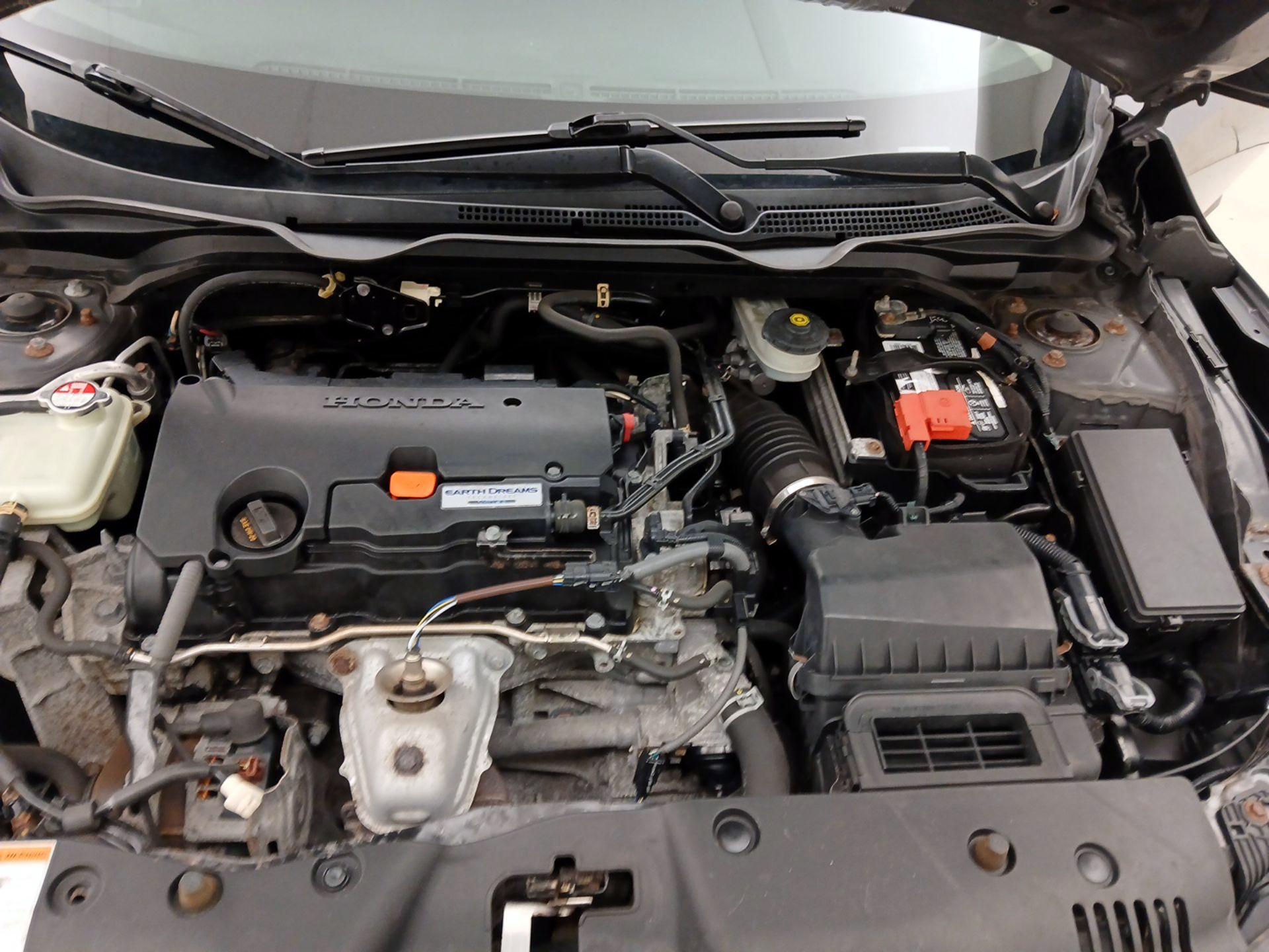 Thumbnail: 2016 Honda Civic - 20