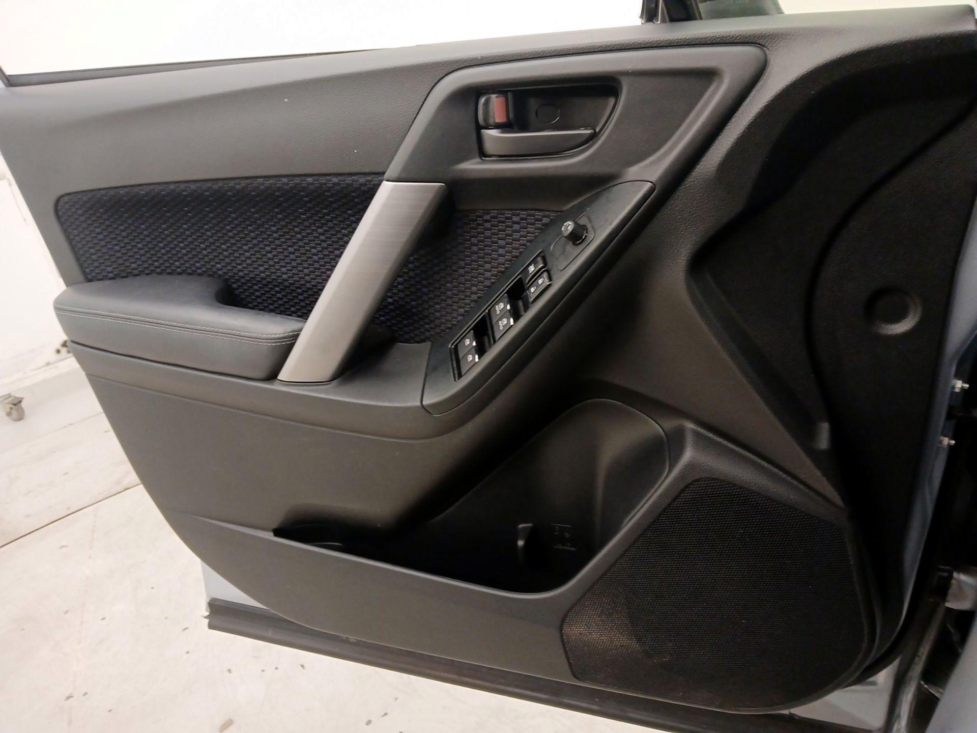 Thumbnail: 2017 Subaru Forester - 12