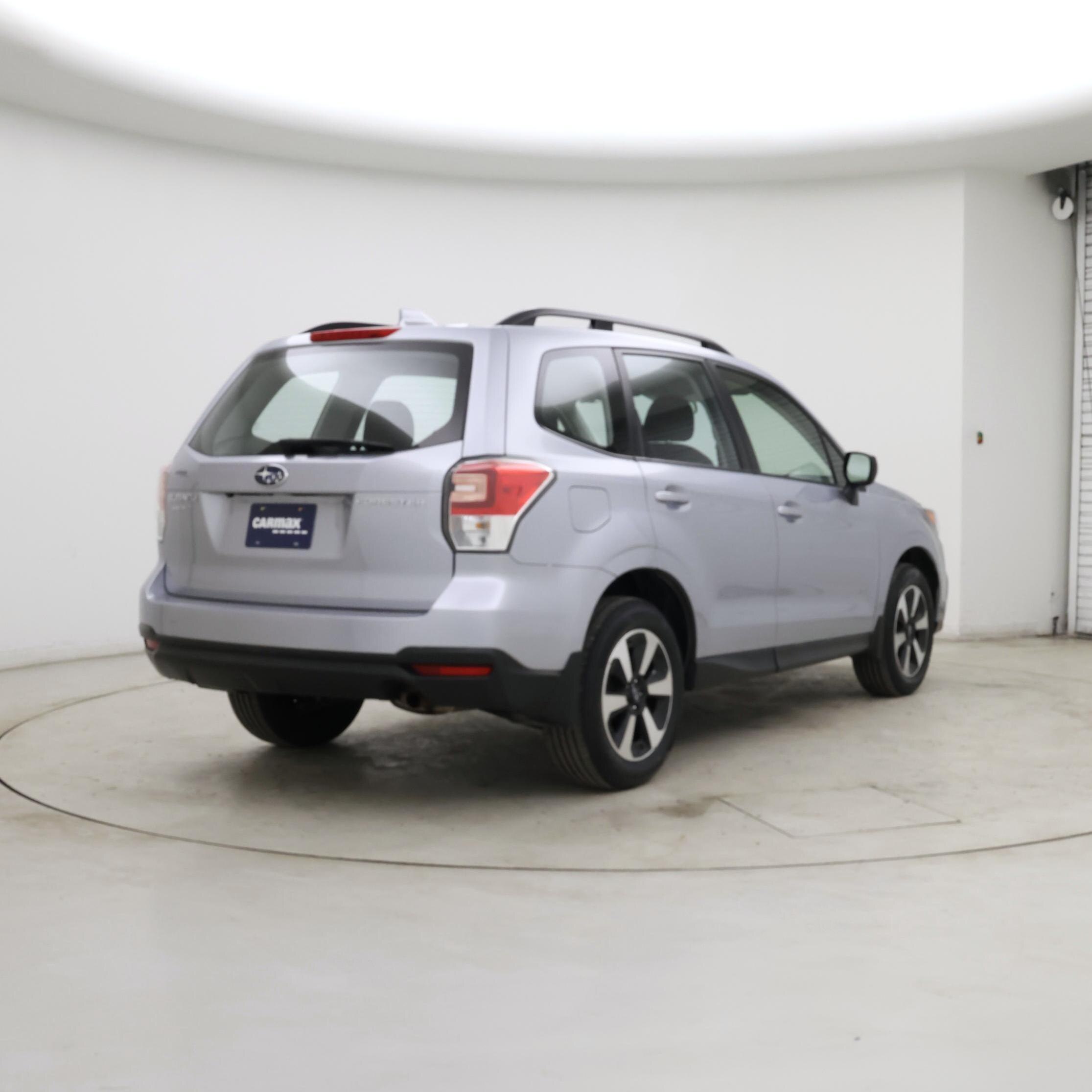 Thumbnail: 2017 Subaru Forester - 8