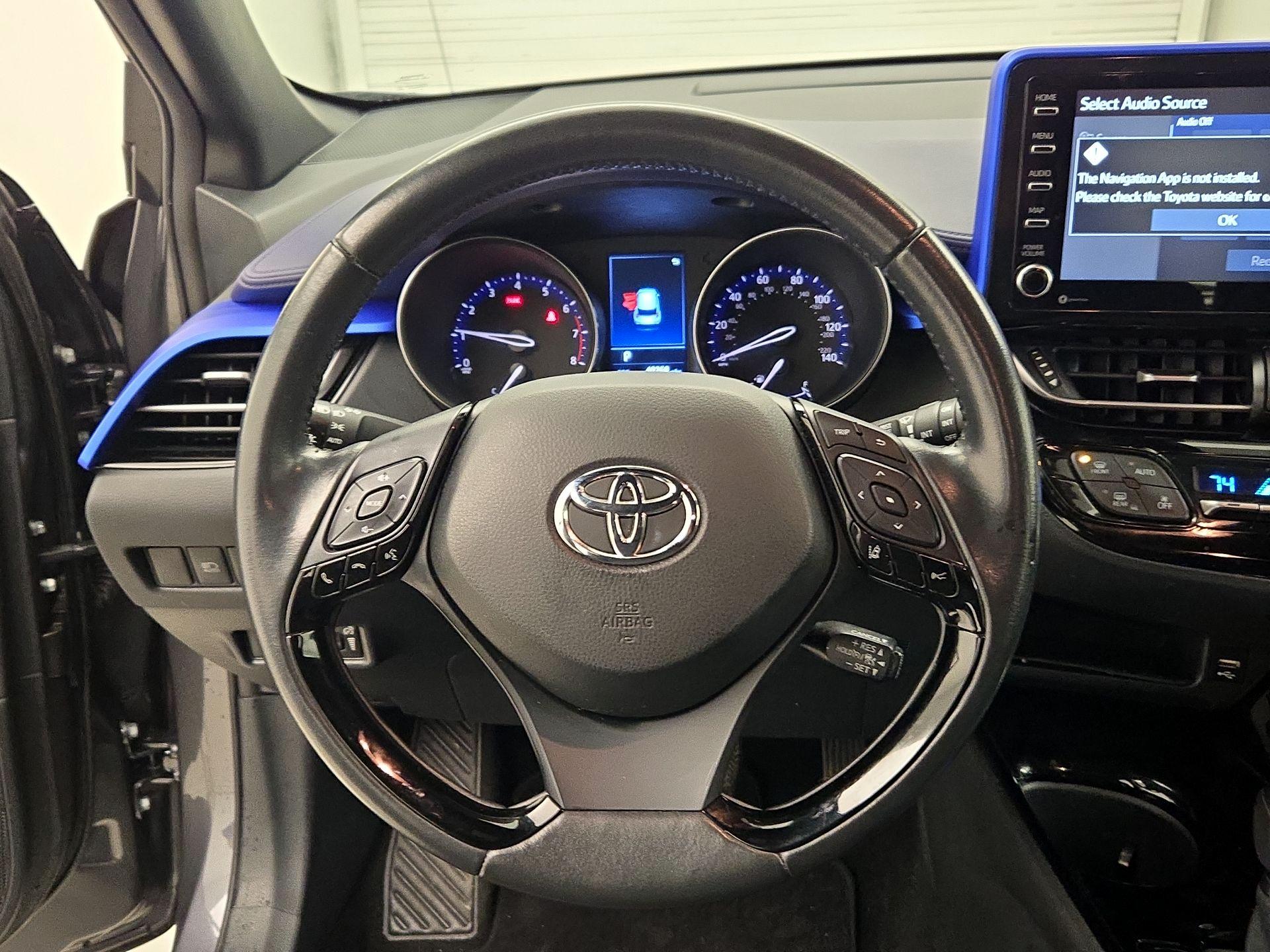 Thumbnail: 2021 Toyota C-HR - 10