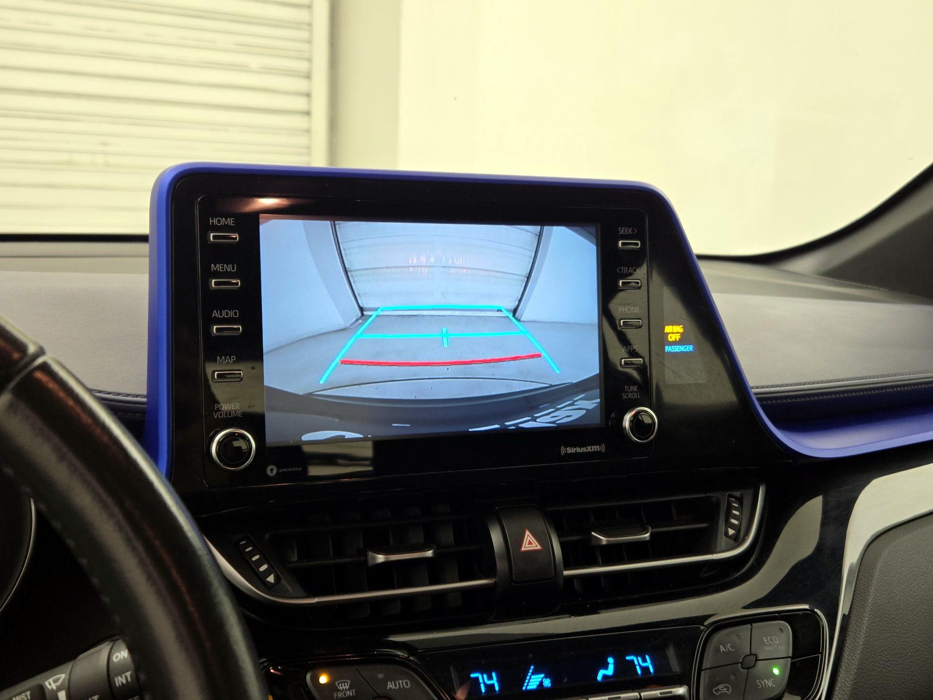 Thumbnail: 2021 Toyota C-HR - 15